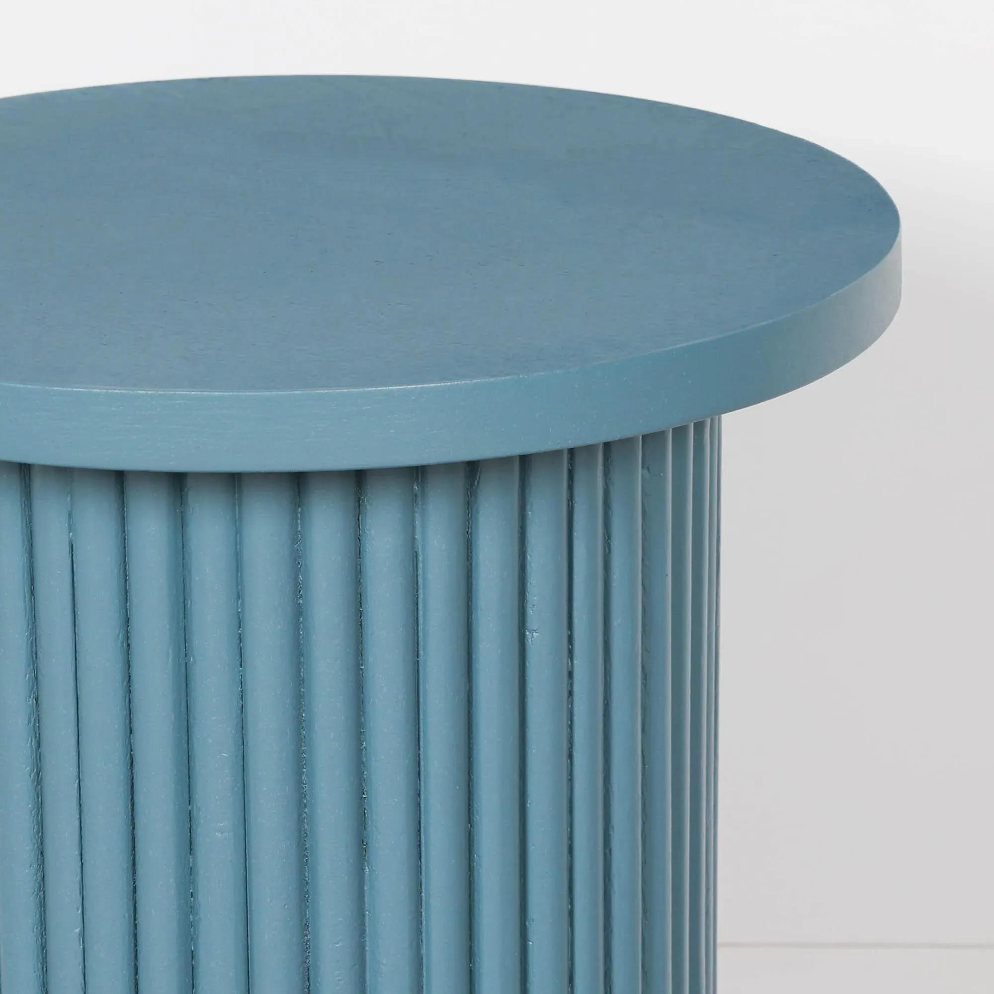 Ribbed Round Side Table - Ocean Blue, Mango Wood
