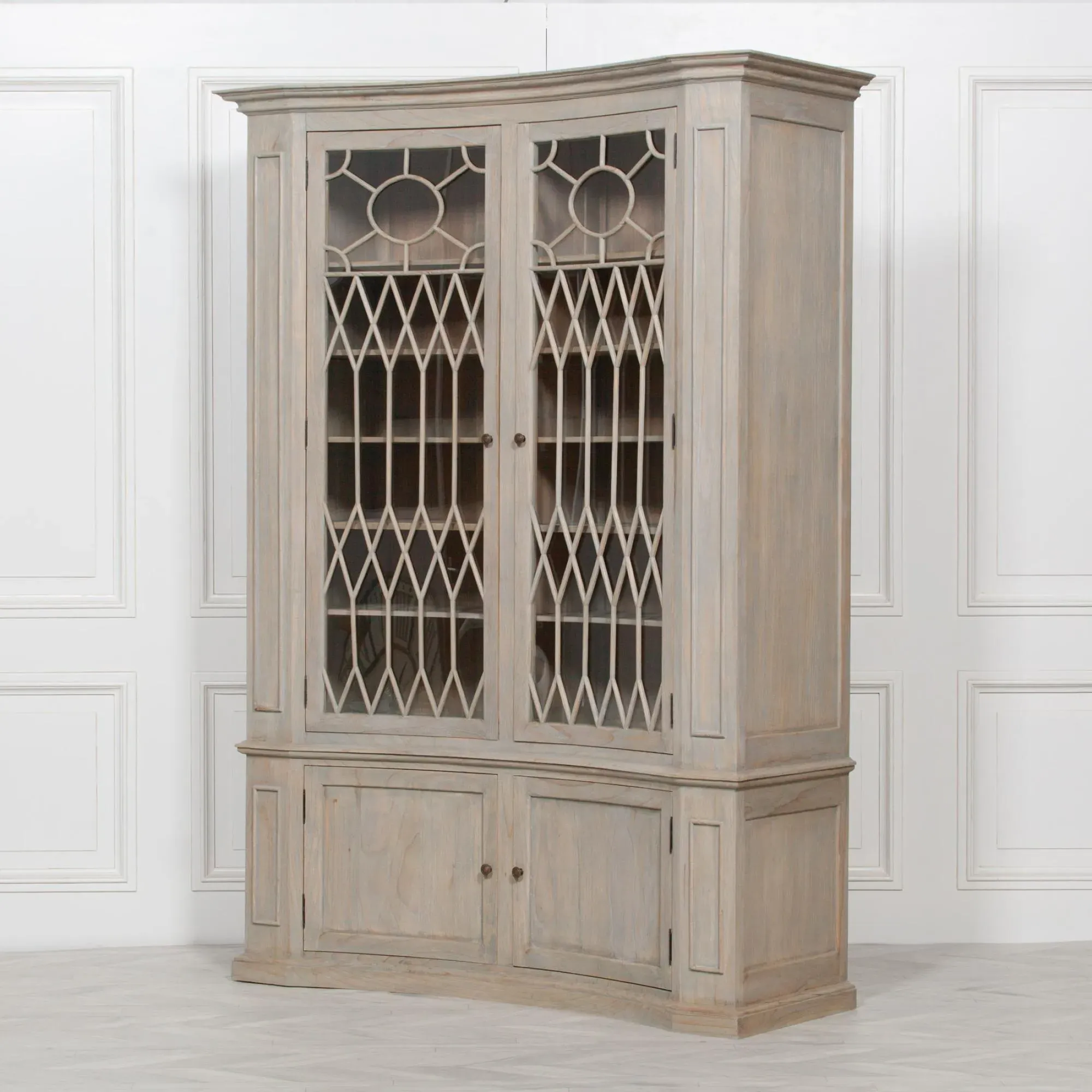 Rica Display Cabinet - White, Cedar