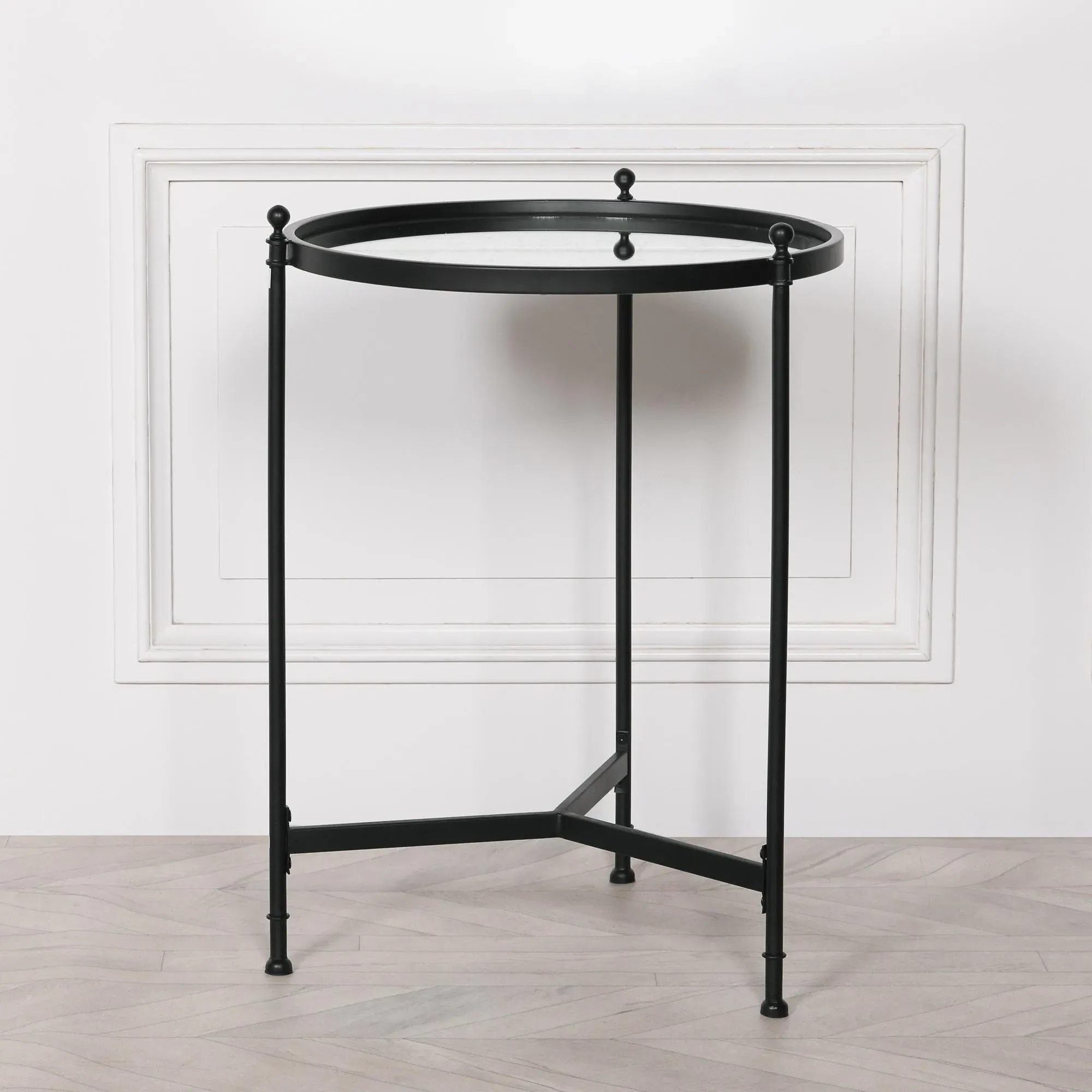 Round Side Table - Black, Metal