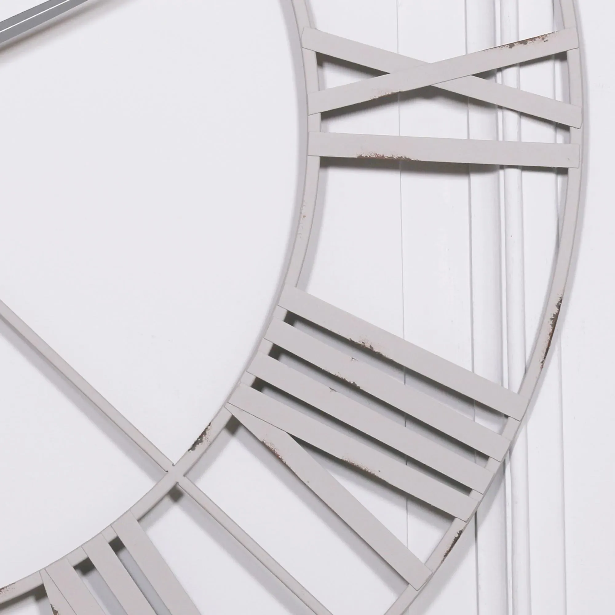 Round Wall Clock - Pale Grey, Metal