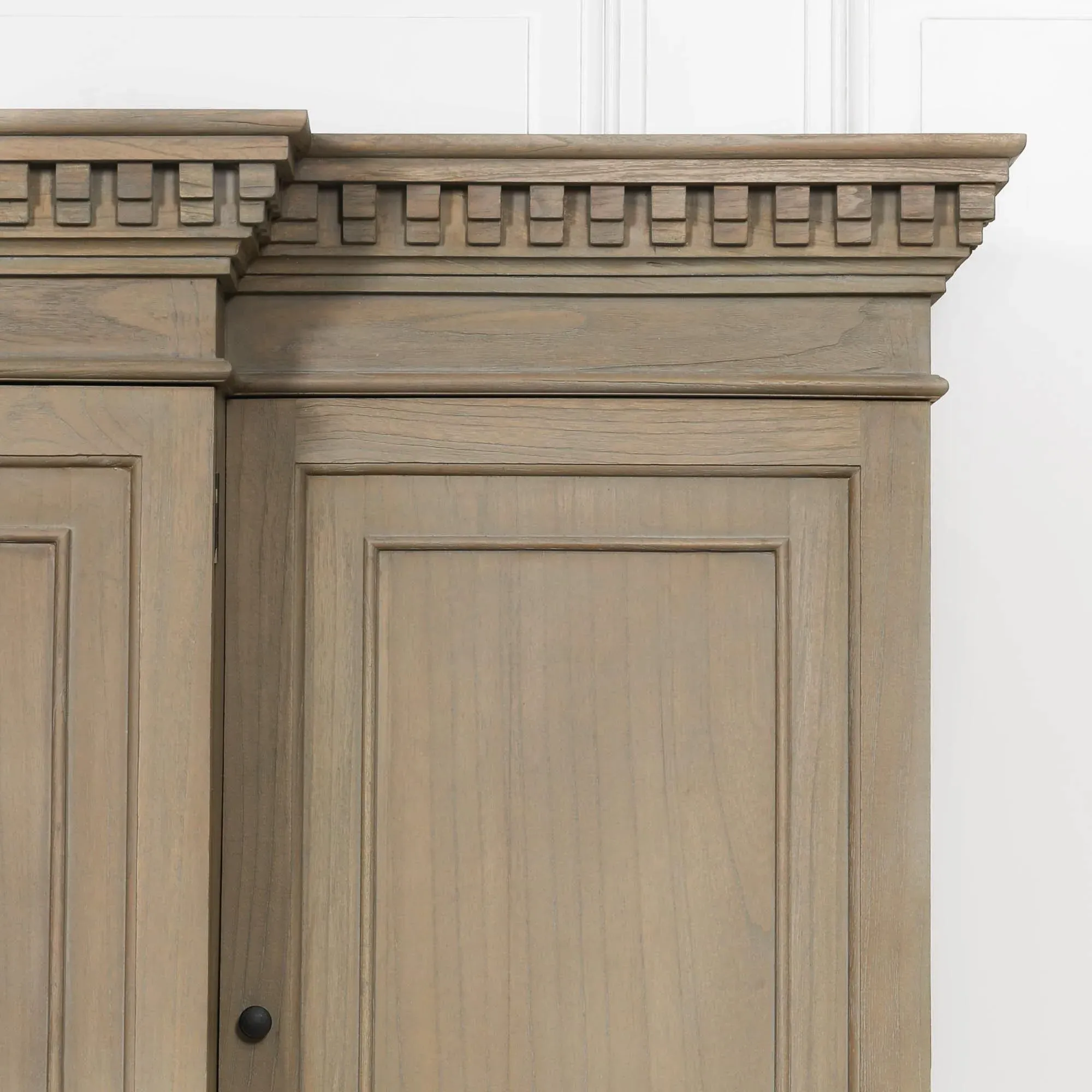 Triple Breakfront Large TV Cabinet - Wood