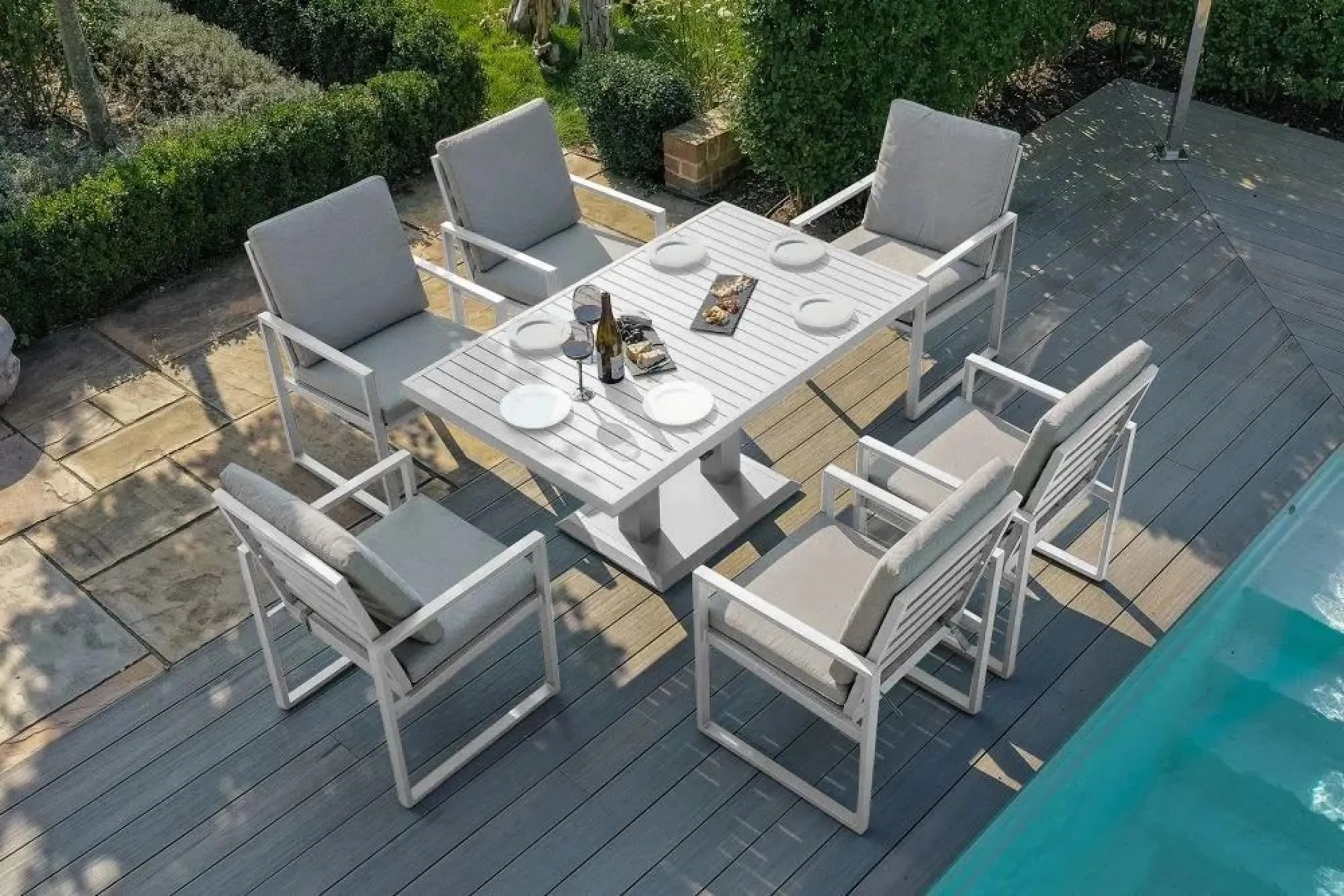 Amalfi 6-Seater Garden Dining Set with Gas Lift - White