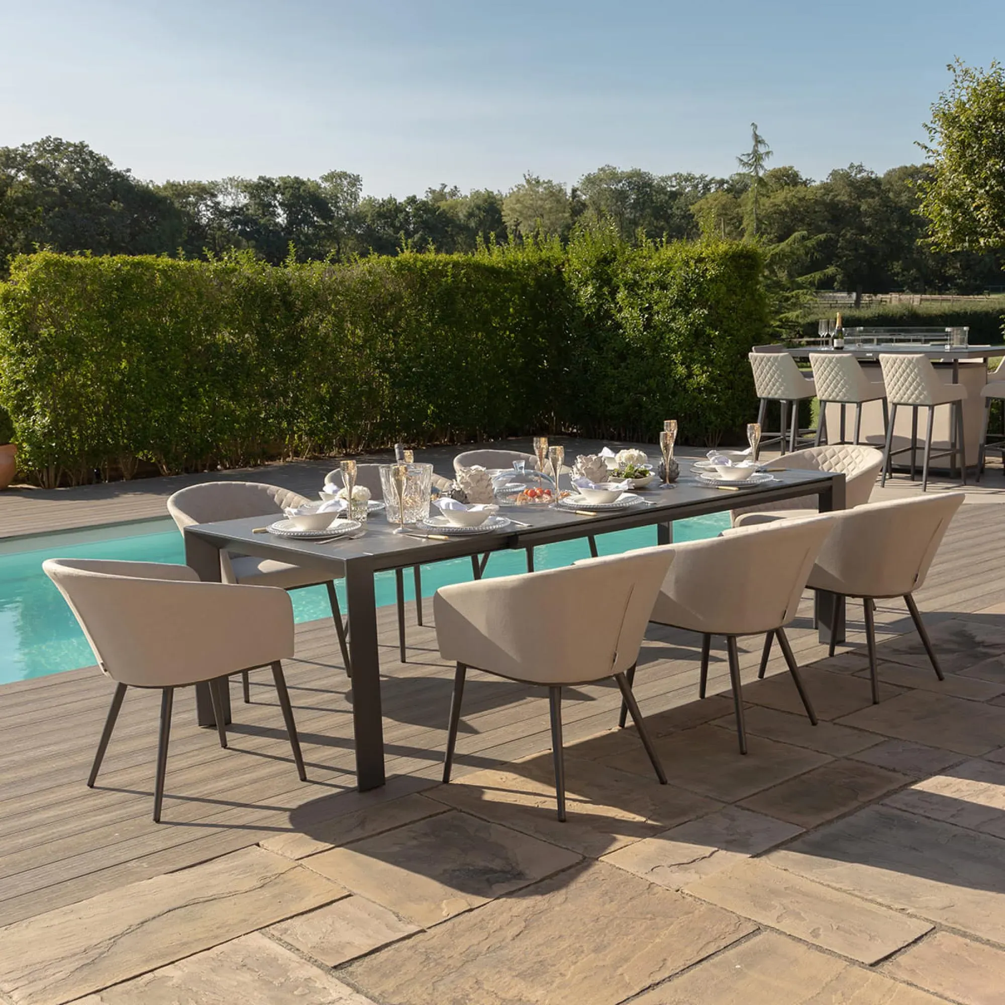 Ambition 10 Seater Extending Garden Dining Set - Oatmeal