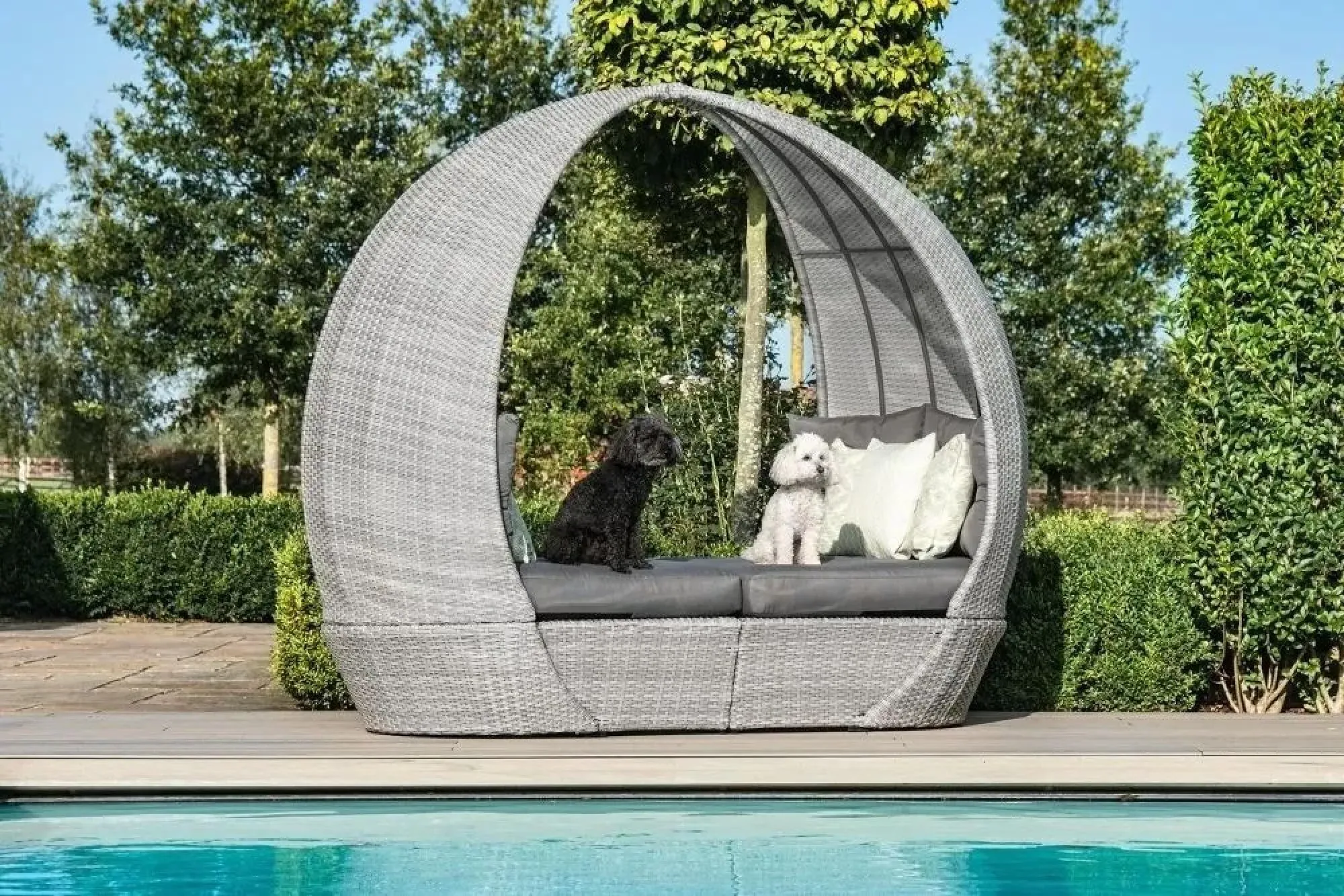 Ascot Garden Daybed - Grey, Rattan