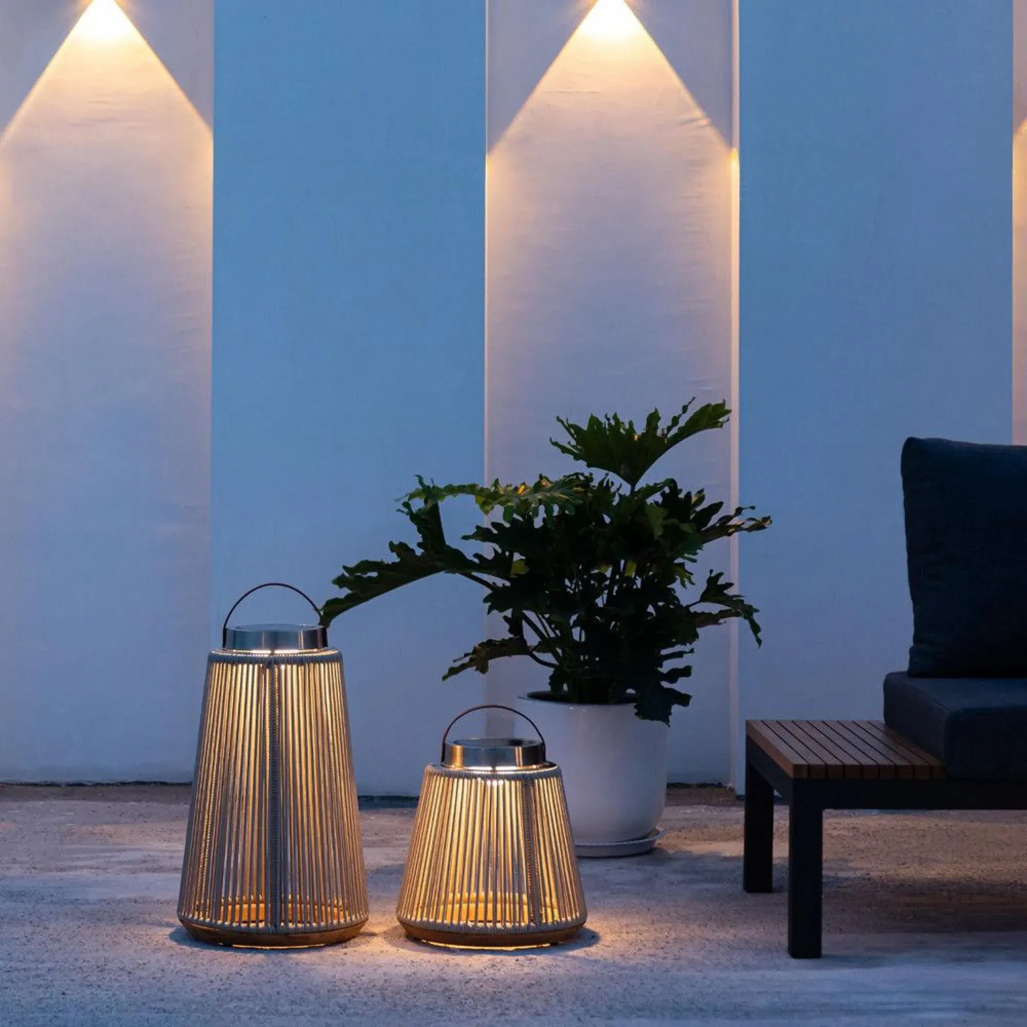 Athena Small Solar Outdoor Light - Light Grey, Aluminium