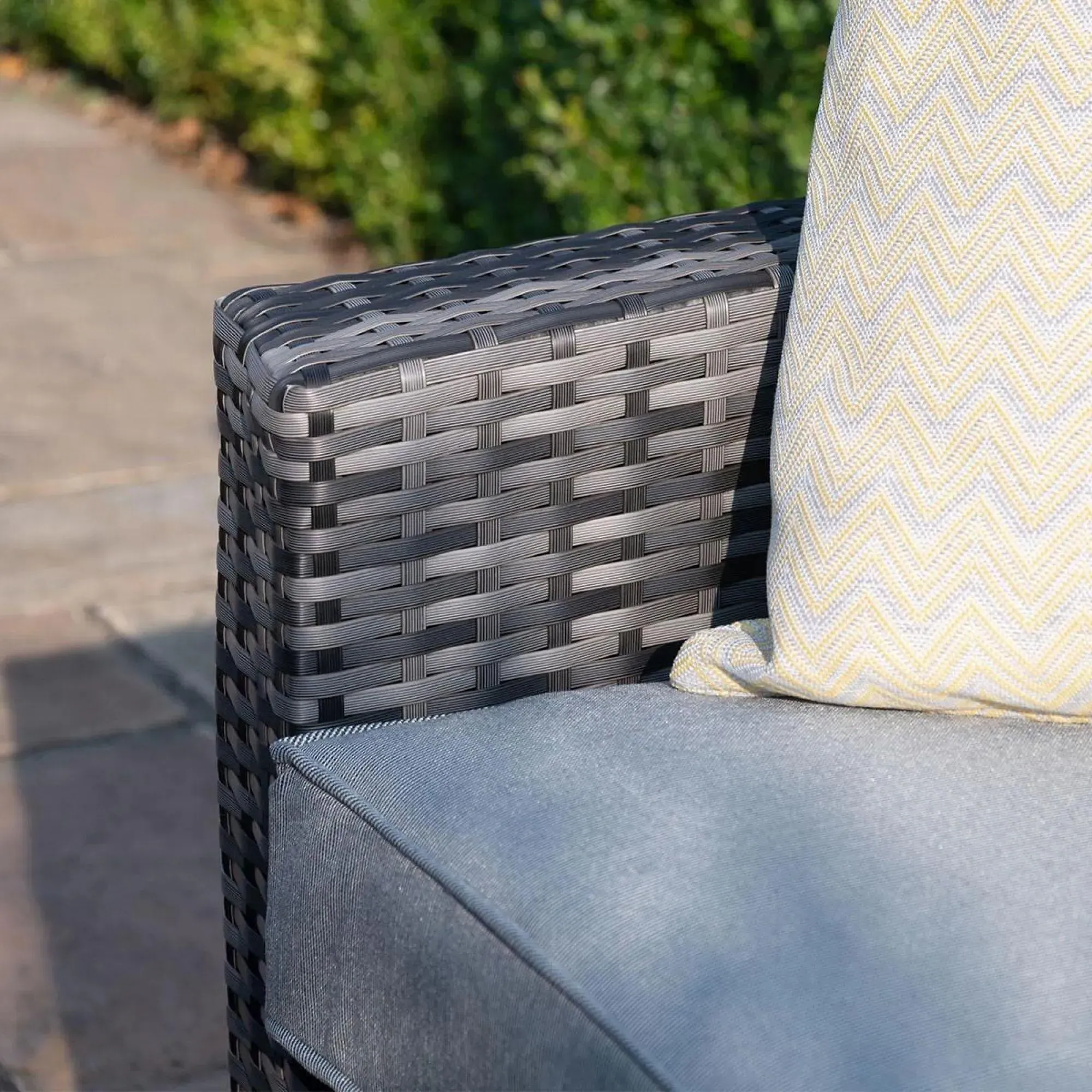 Kingston Square Corner Dining Set with Rising Table - Brown