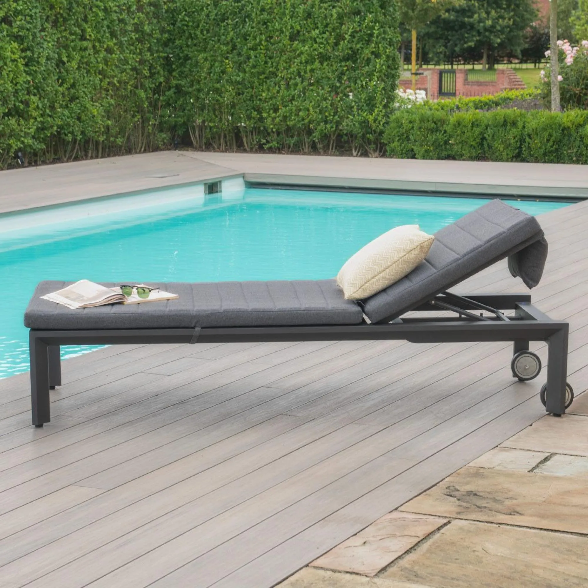 Manhattan Garden Sunlounger - Charcoal