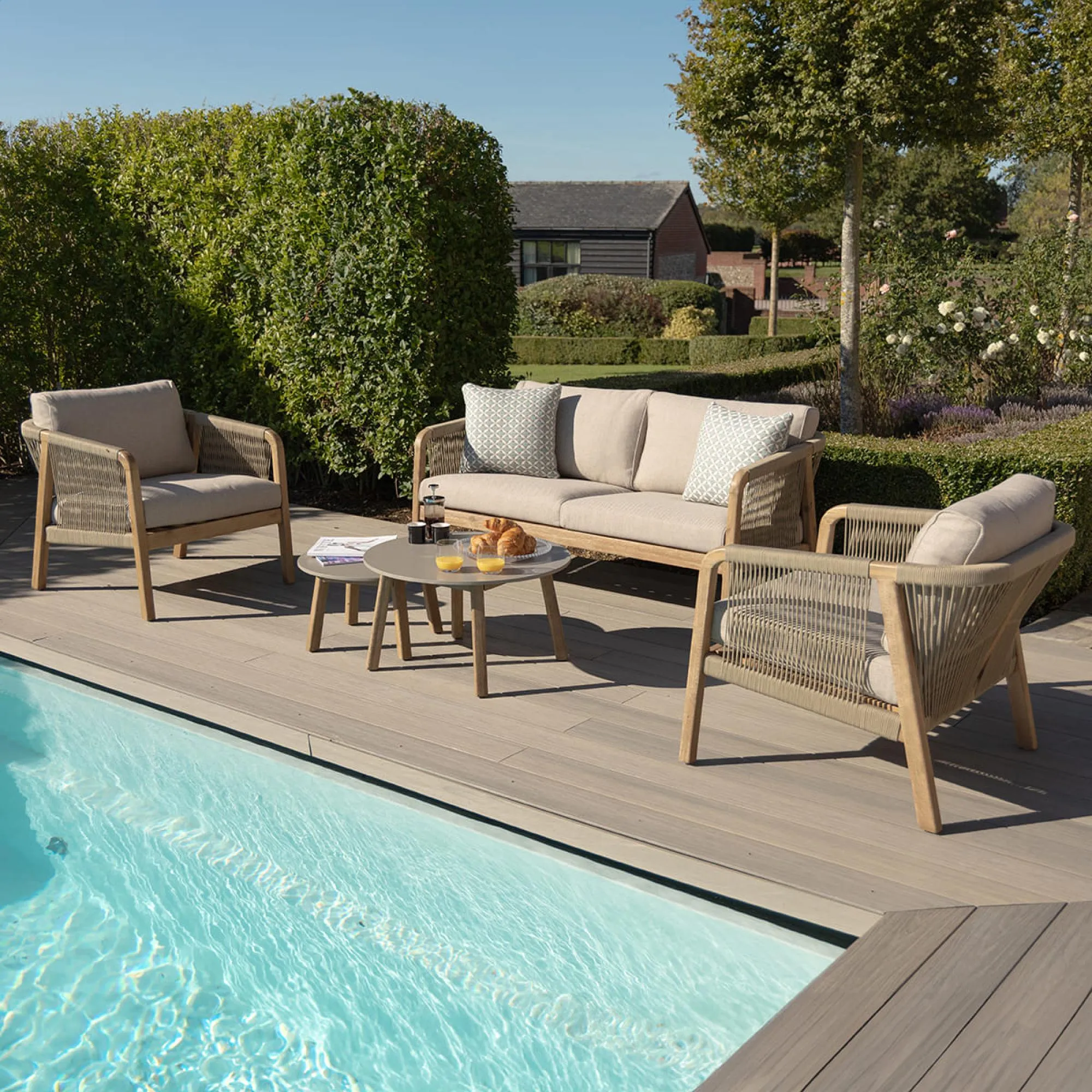 Martinique 2-Seater Garden Sofa Set - Light Brown