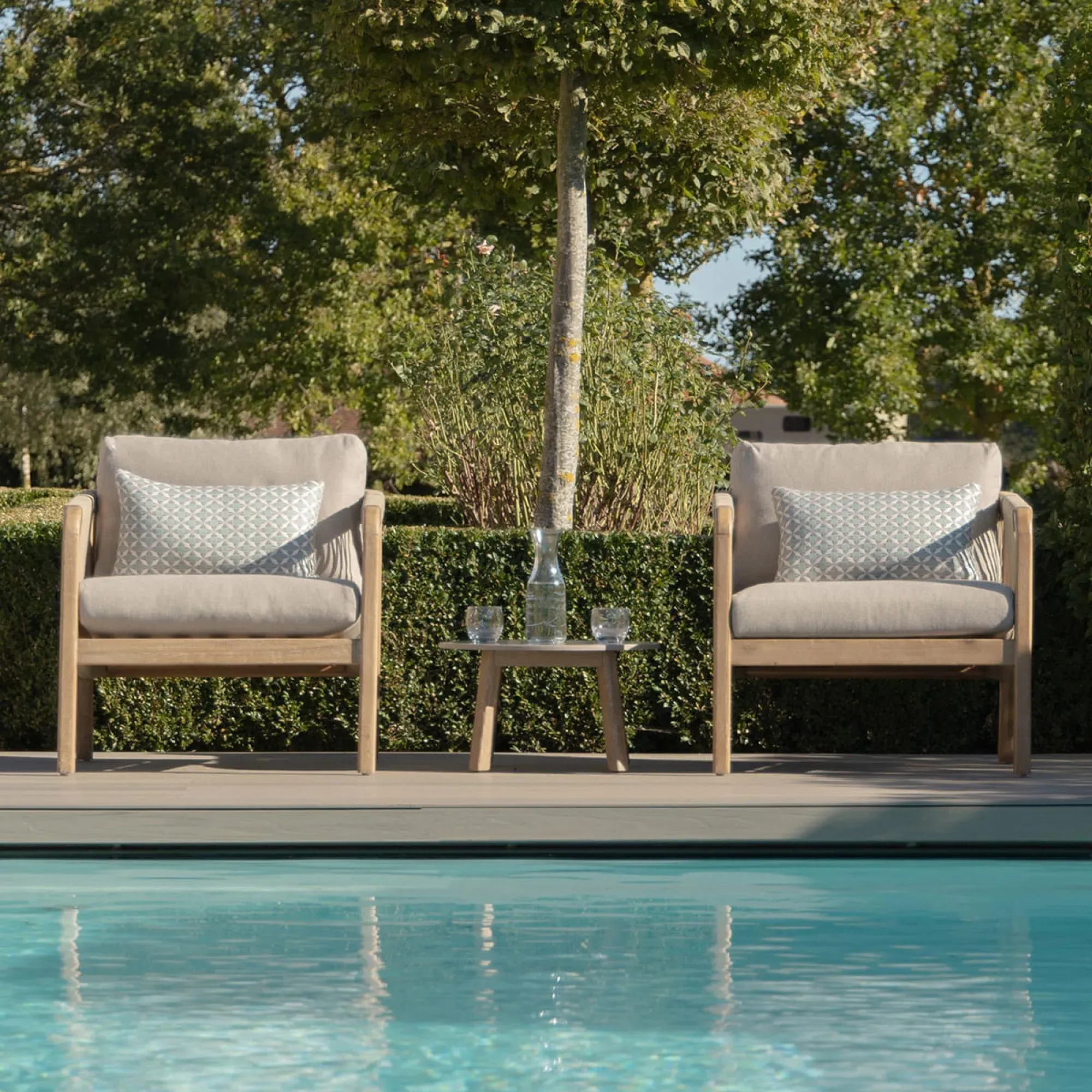 Martinique Garden Lounge Set - Light Brown