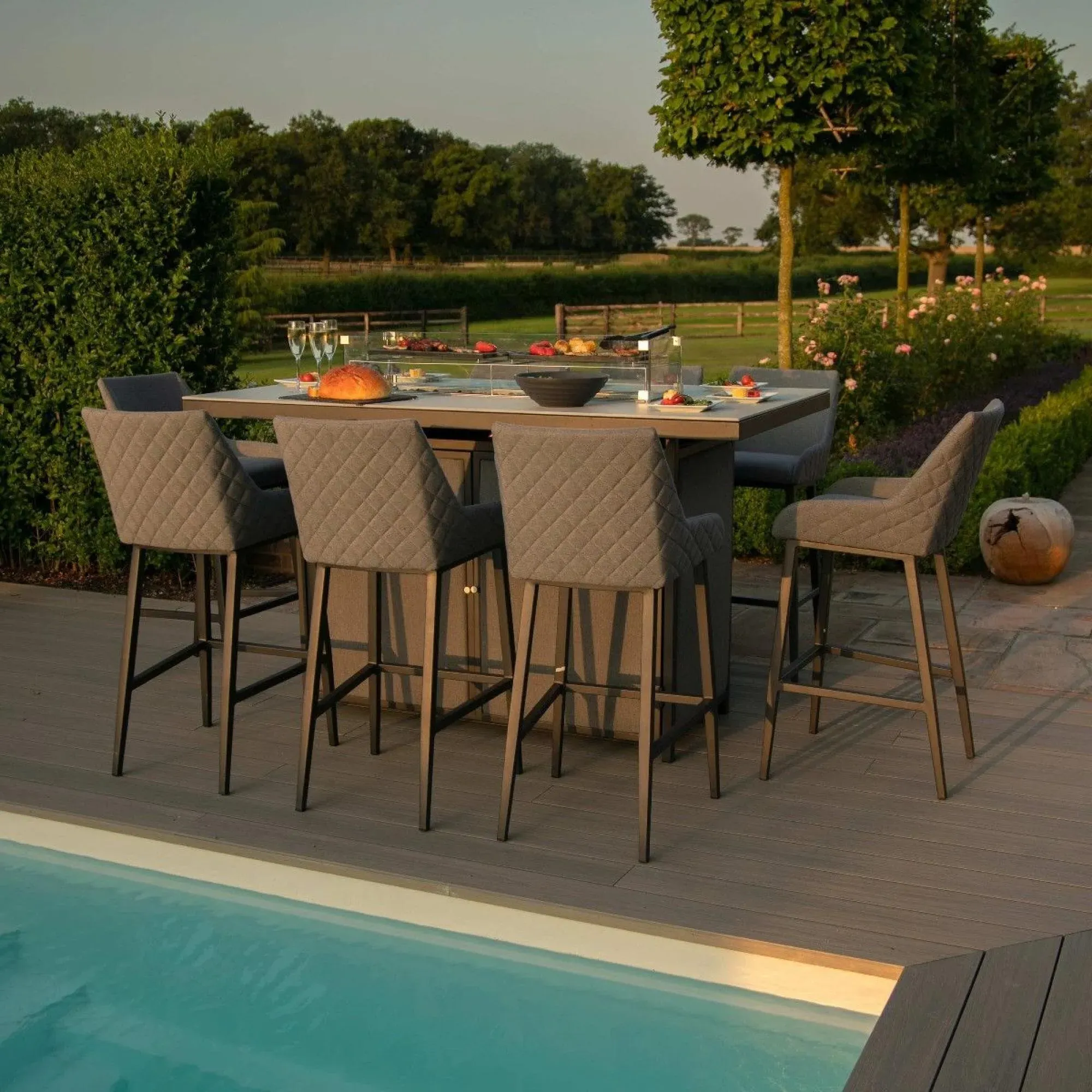 Maze Regal 8-Seater Fire Pit Garden Bar Set - Flanelle