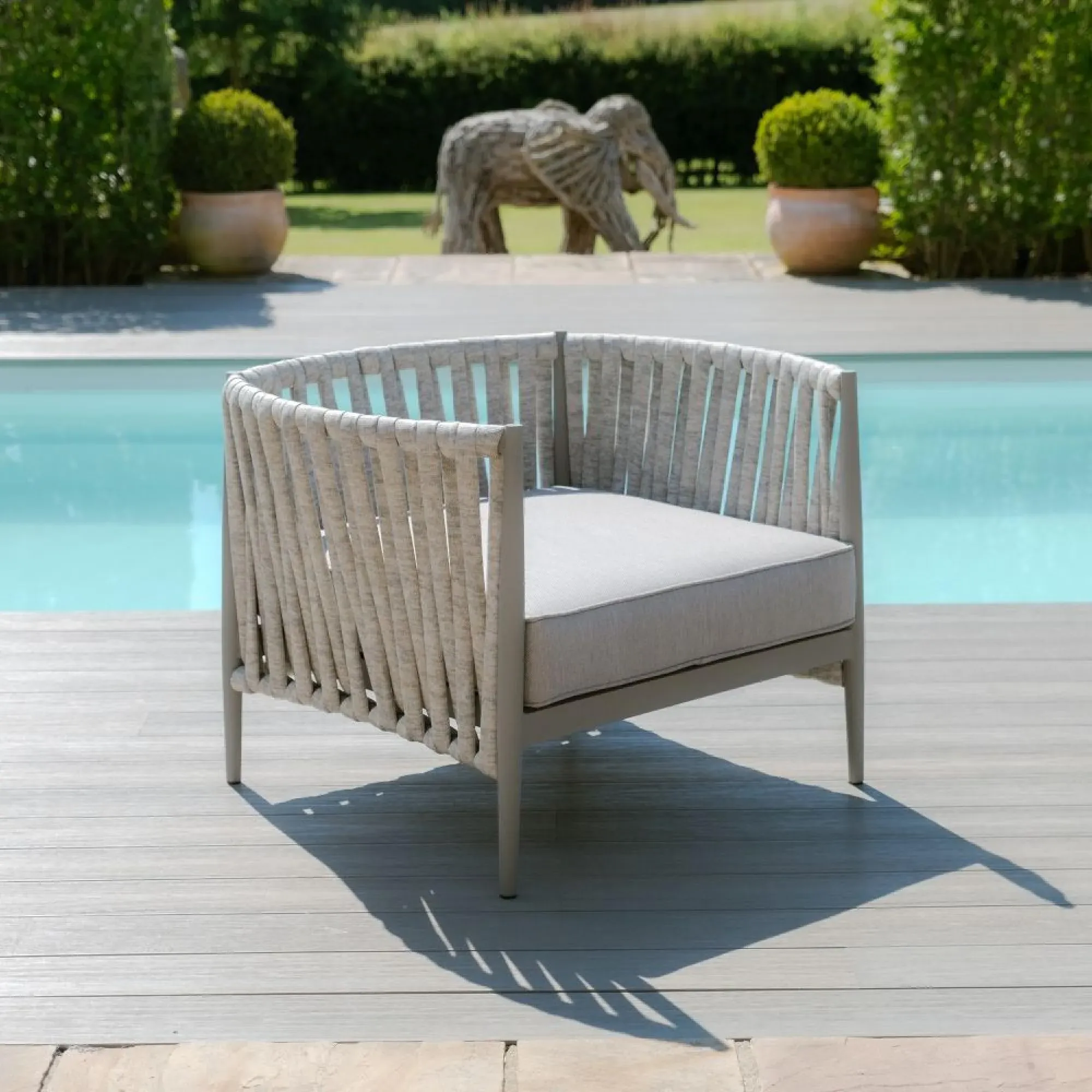 Milan Garden Lounge Chair - Cool Linen