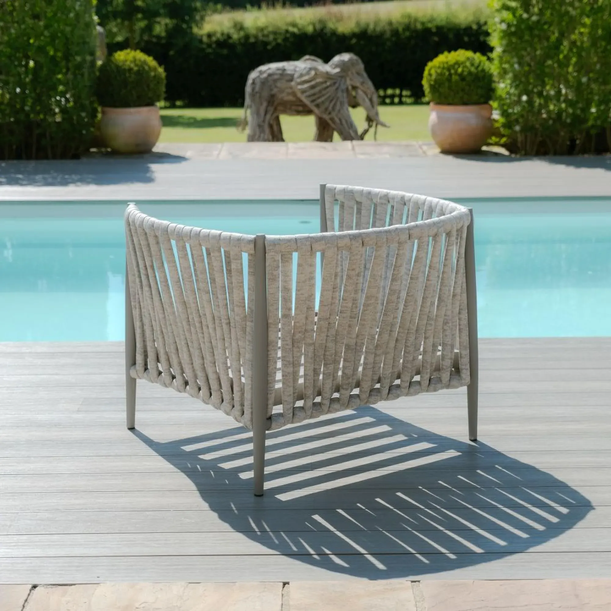 Milan Garden Lounge Chair - Cool Linen