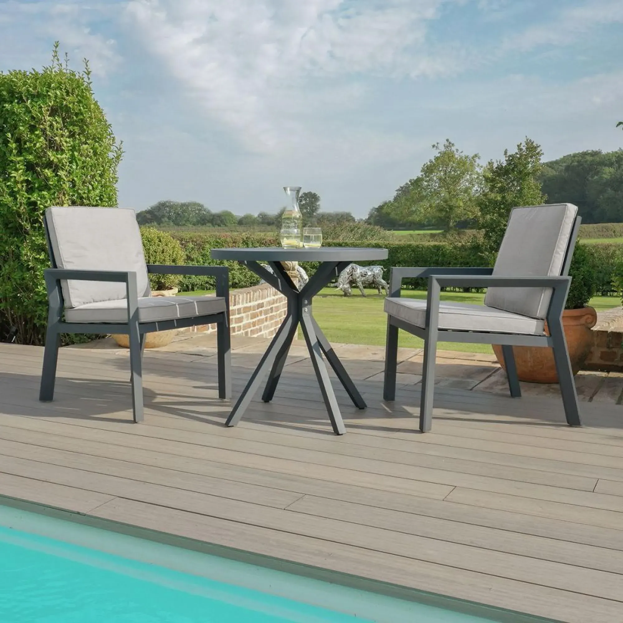 New York 2-Seater Round Garden Bistro Set - Dove Grey