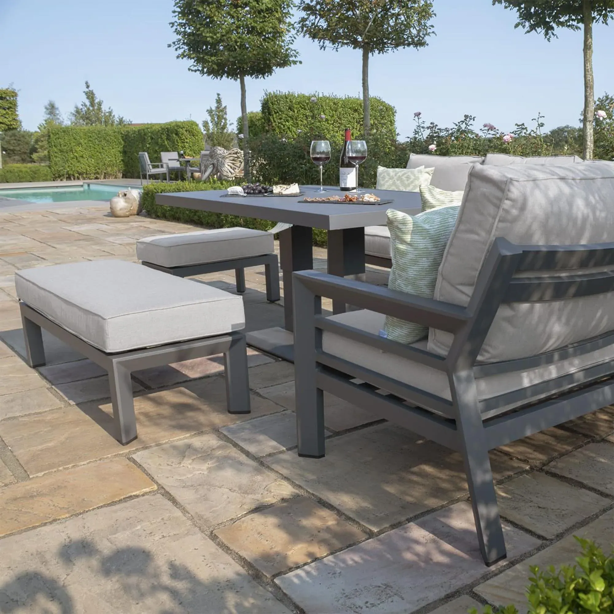 New York Rising Table Corner Garden Dining Set - Dove Grey