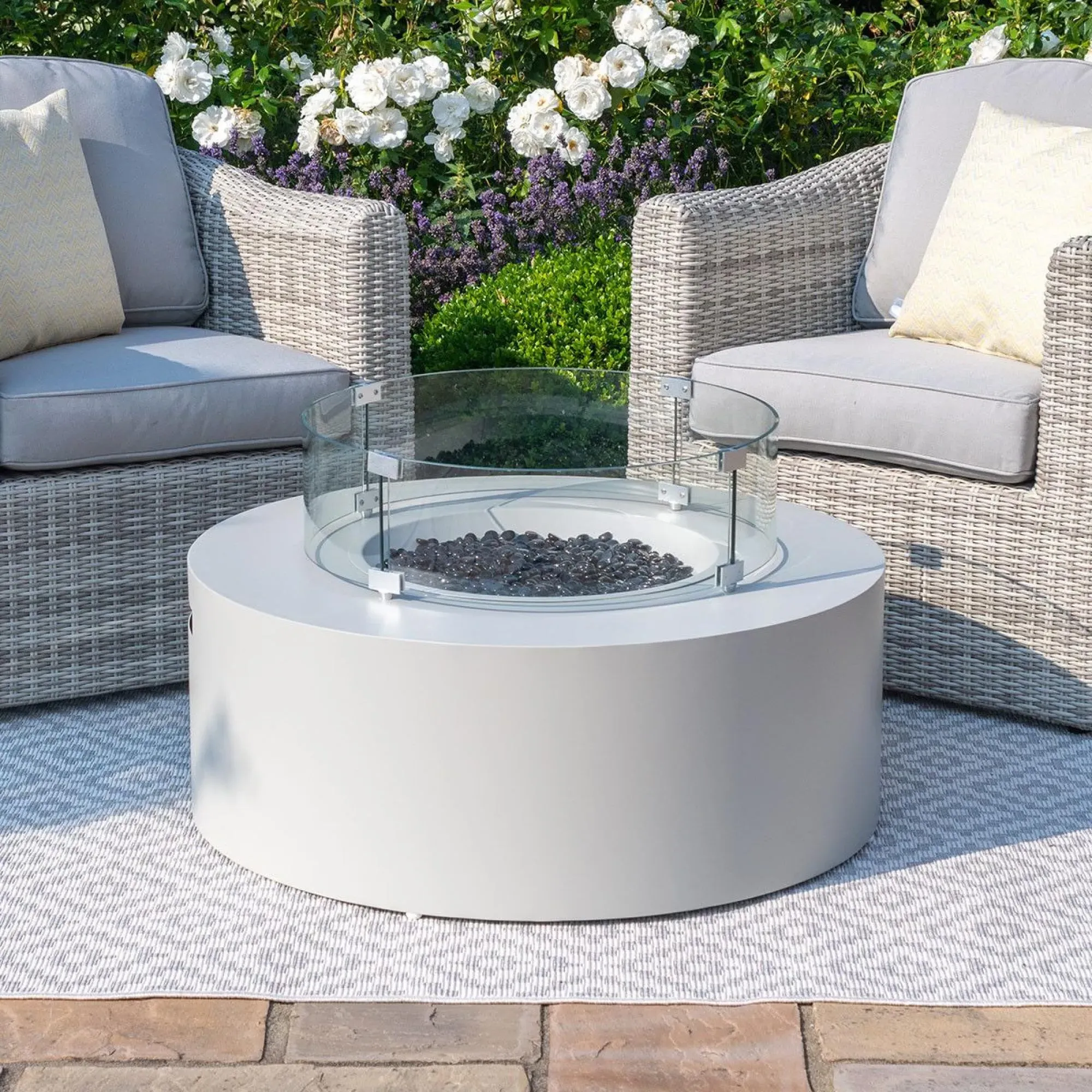 Round Outdoor Gas Fire Pit - Pebble White