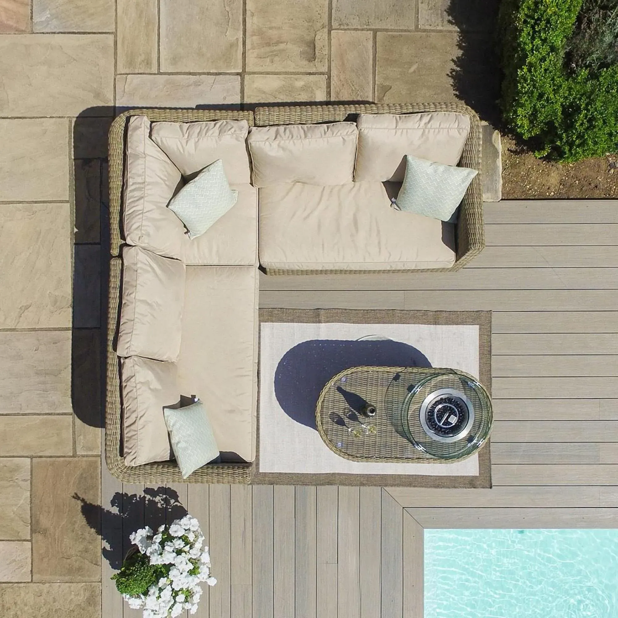 Winchester Small Corner Garden Sofa Set with Fire Pit - Natural