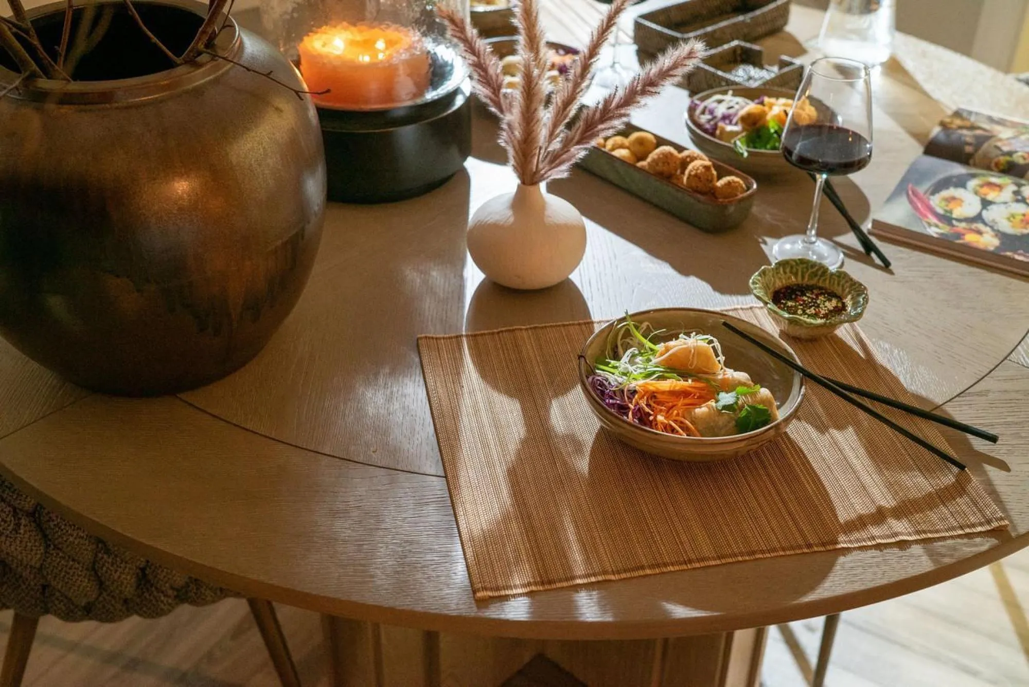 Tambour Round Table - Beige