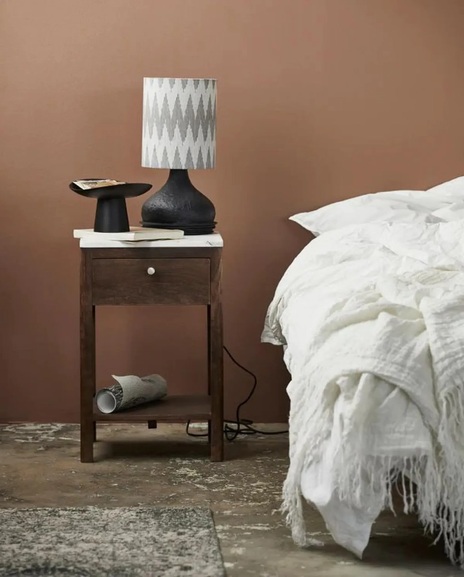 Arito Table Lamp - Grey, Black