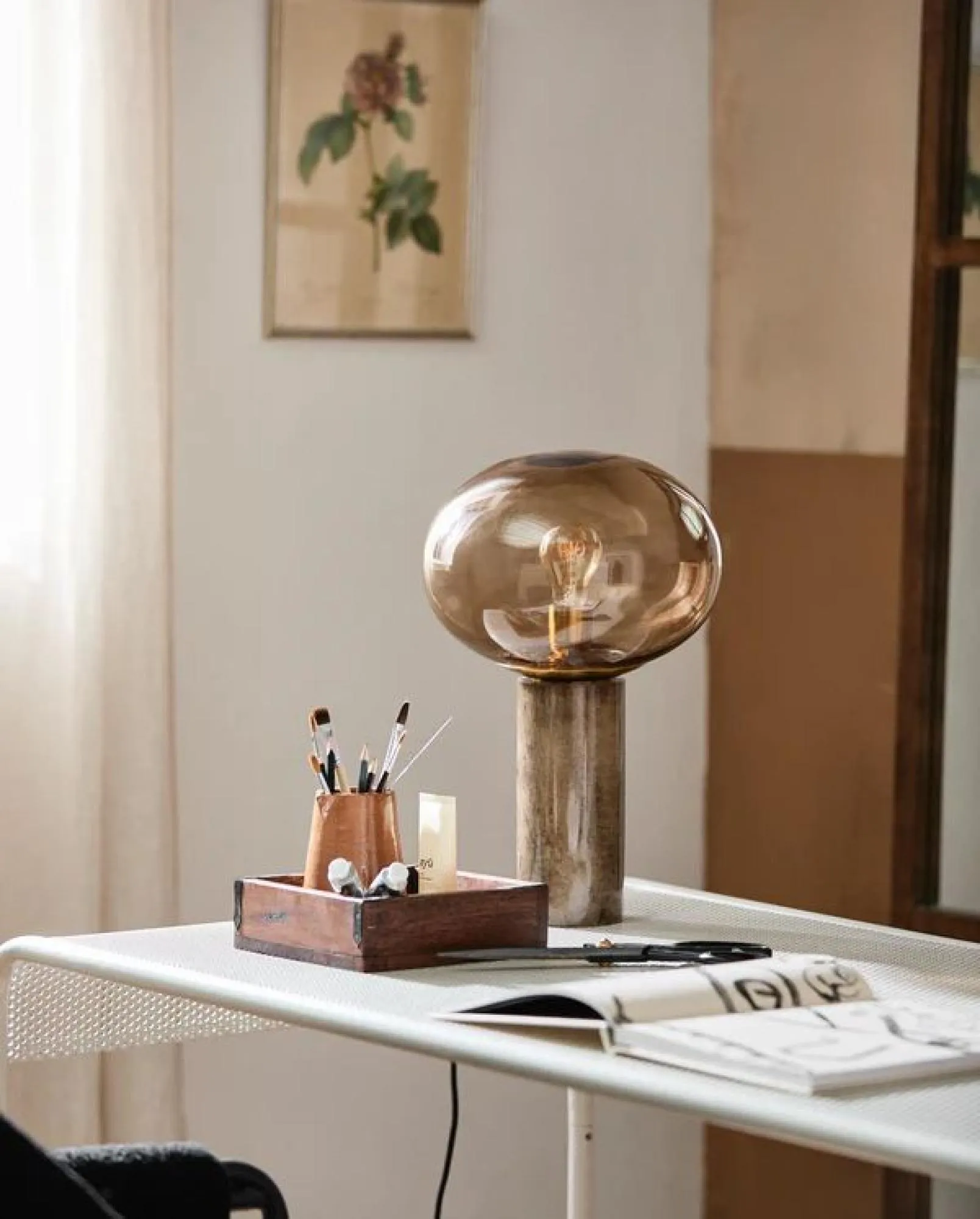 Bes Table Lamp - Smoked, Marble