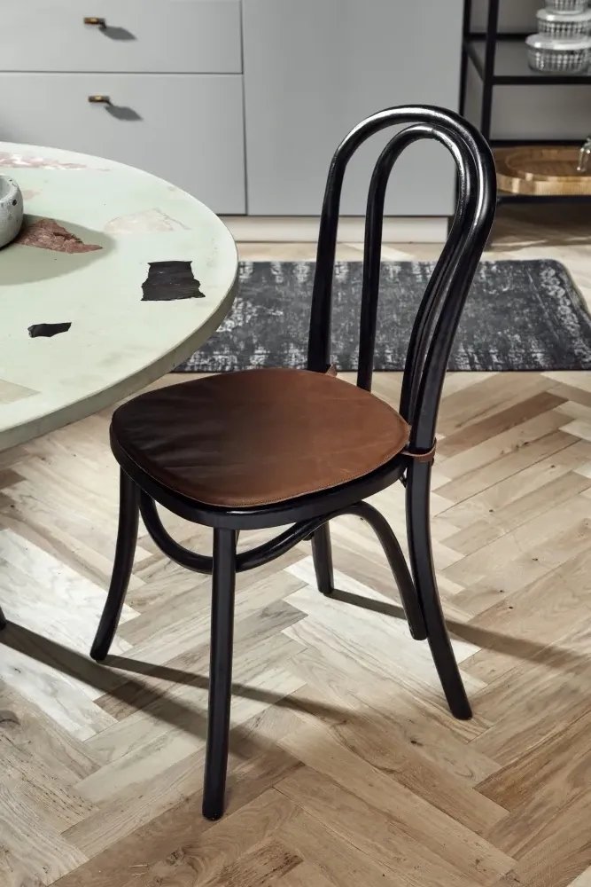 Bistro Bar Chair - Shiny Black, Wood