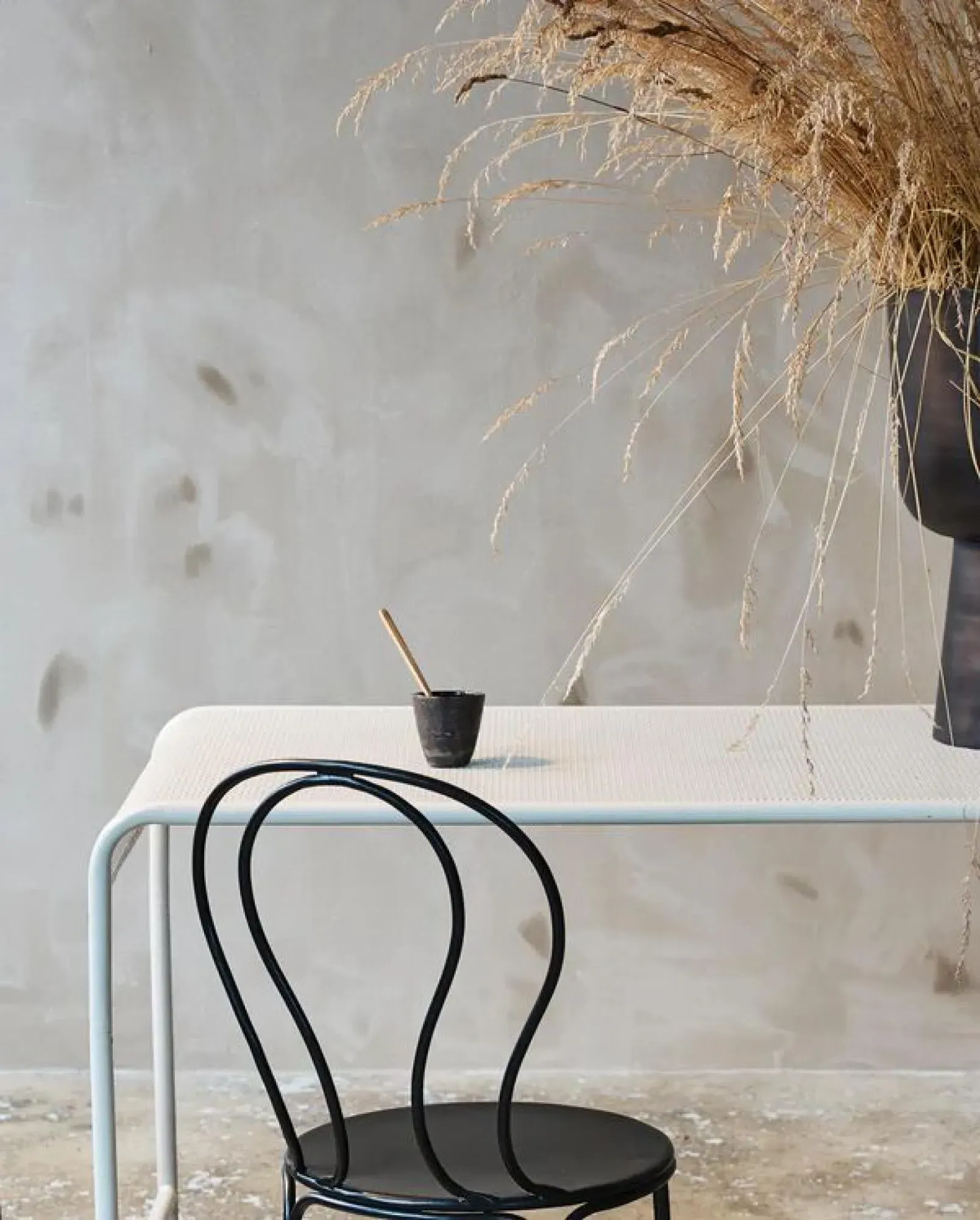 Brenta Writing Desk - White, Metal