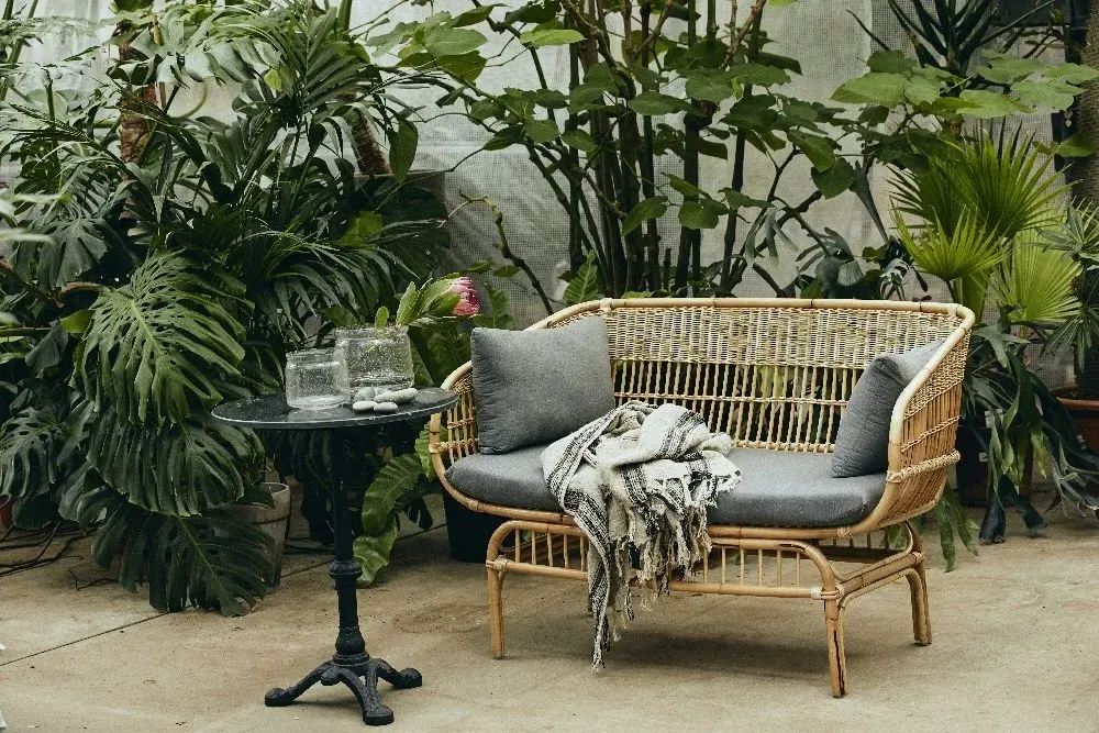 Cafe Round Side Table - Black, Marble