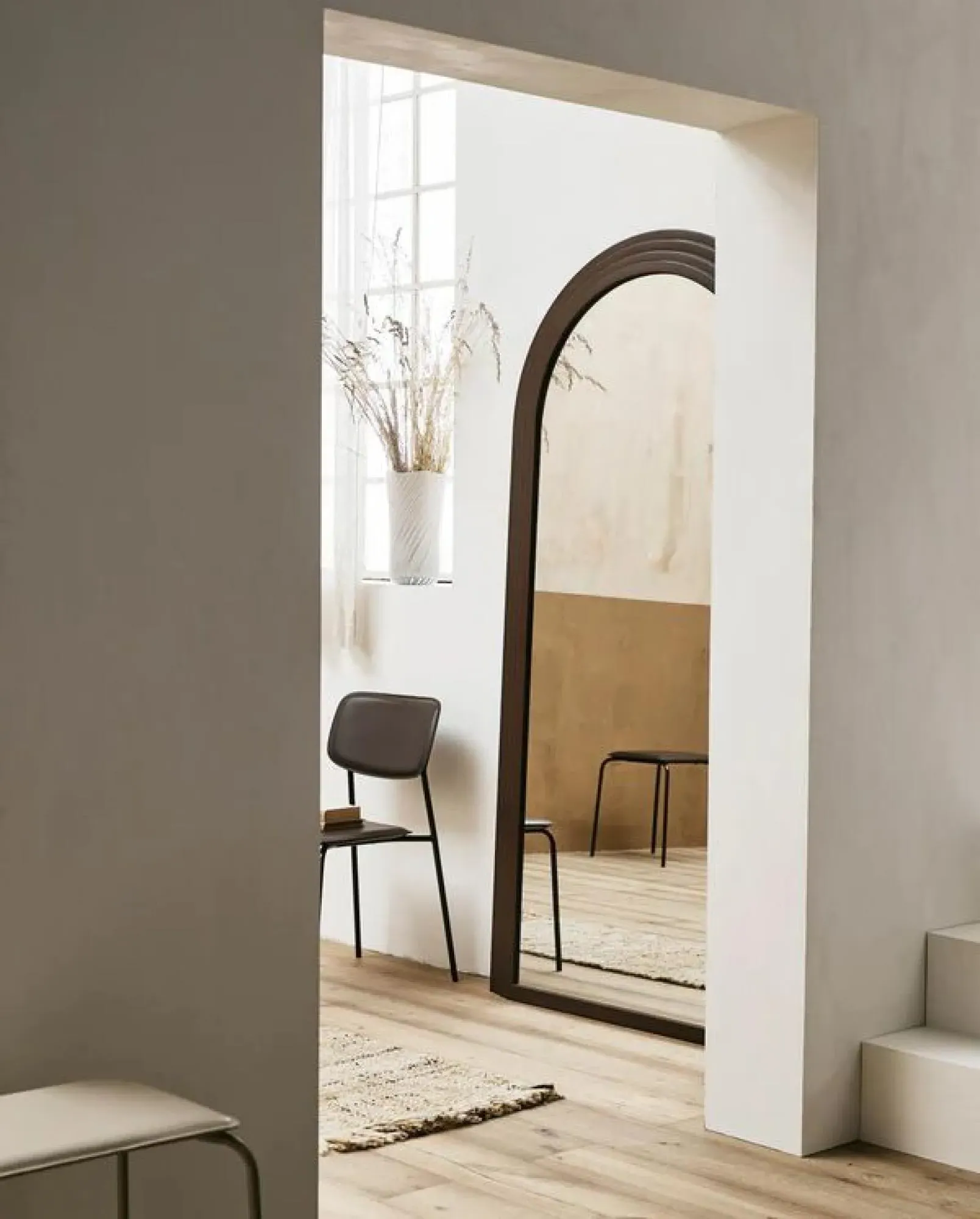 Falco Standing Mirror - Rust, Metal