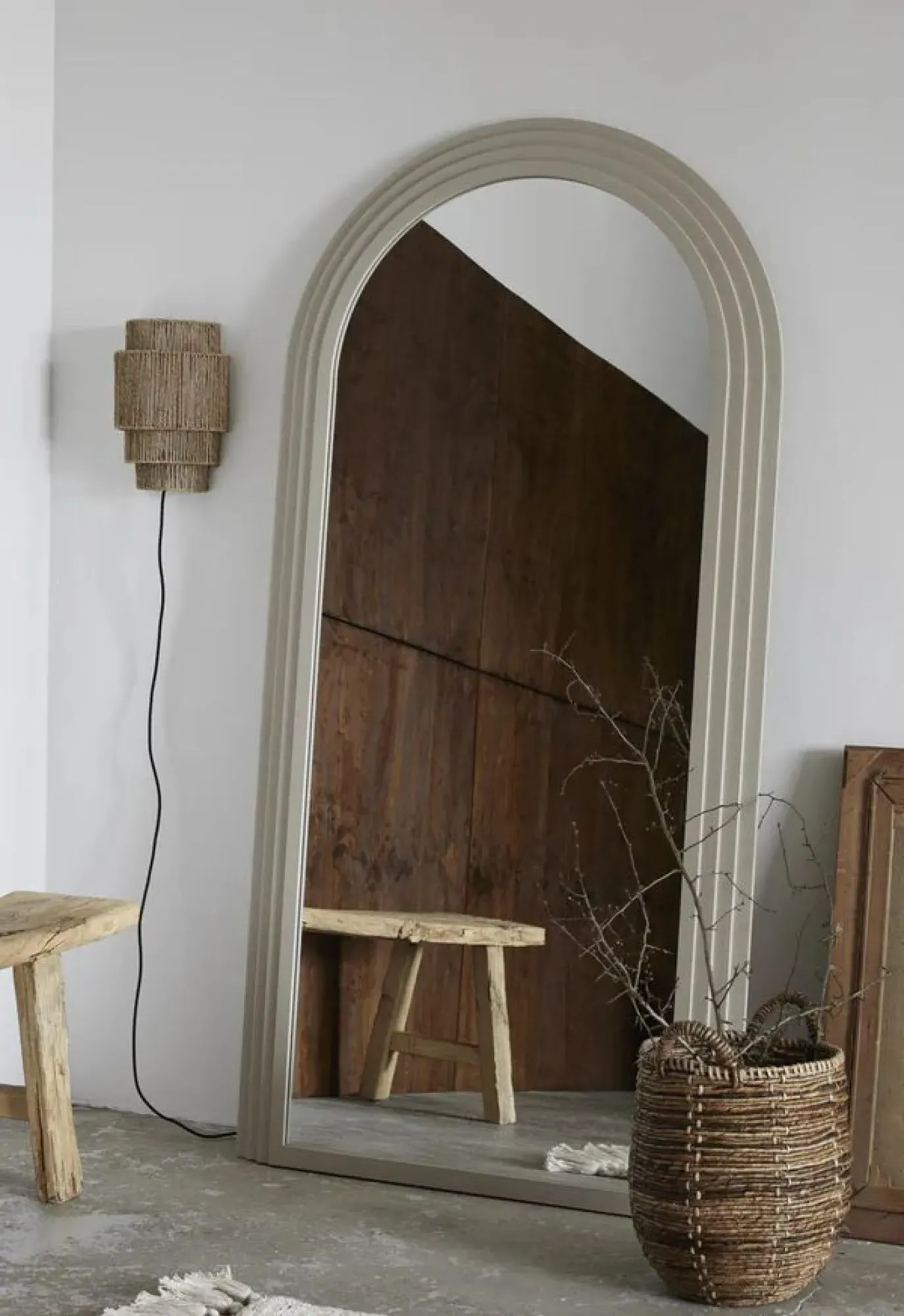 Falco Standing Mirror - Sand, Metal