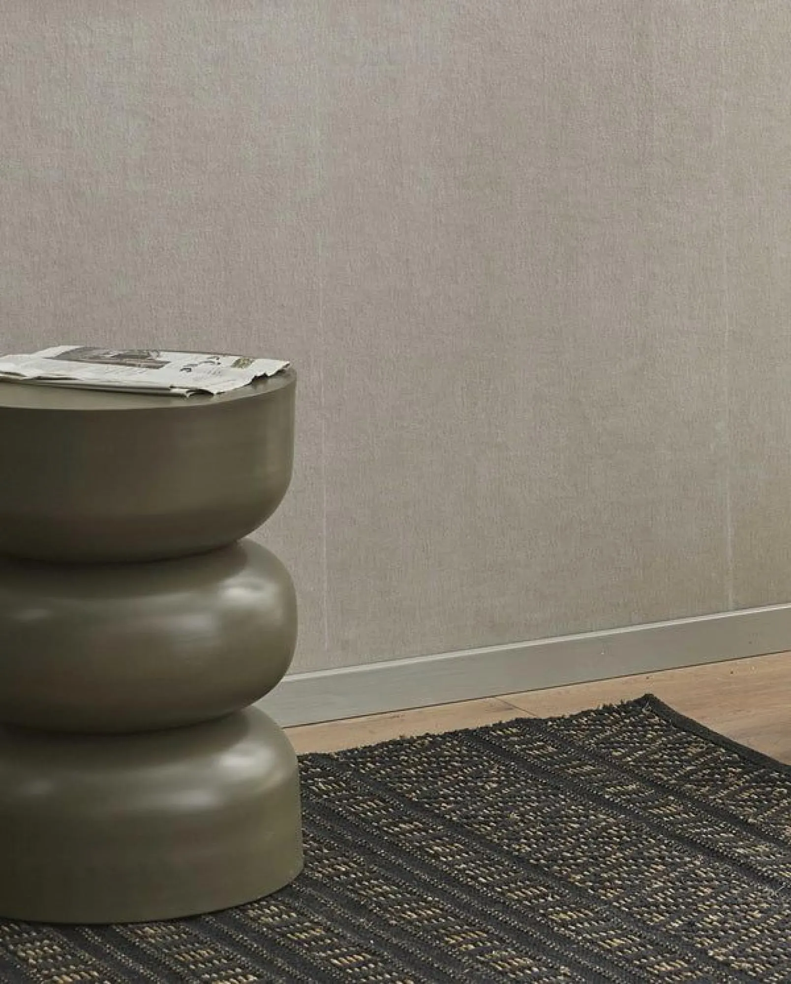 Farah Rug - Black Natural