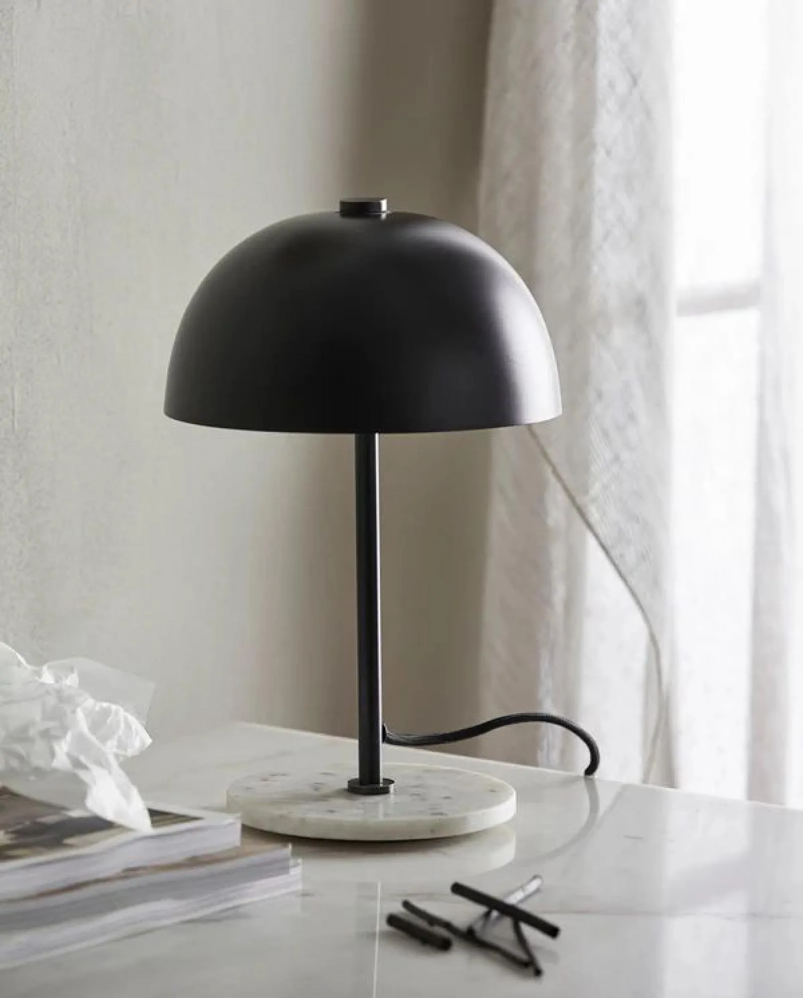 Kita Table Lamp - Black