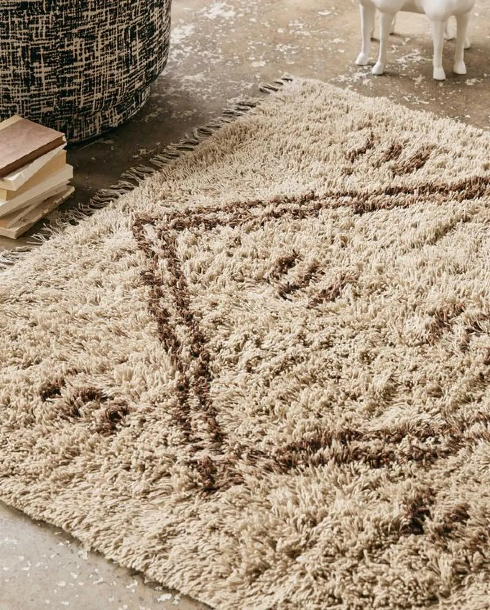 Leah Medium Rug - Natural