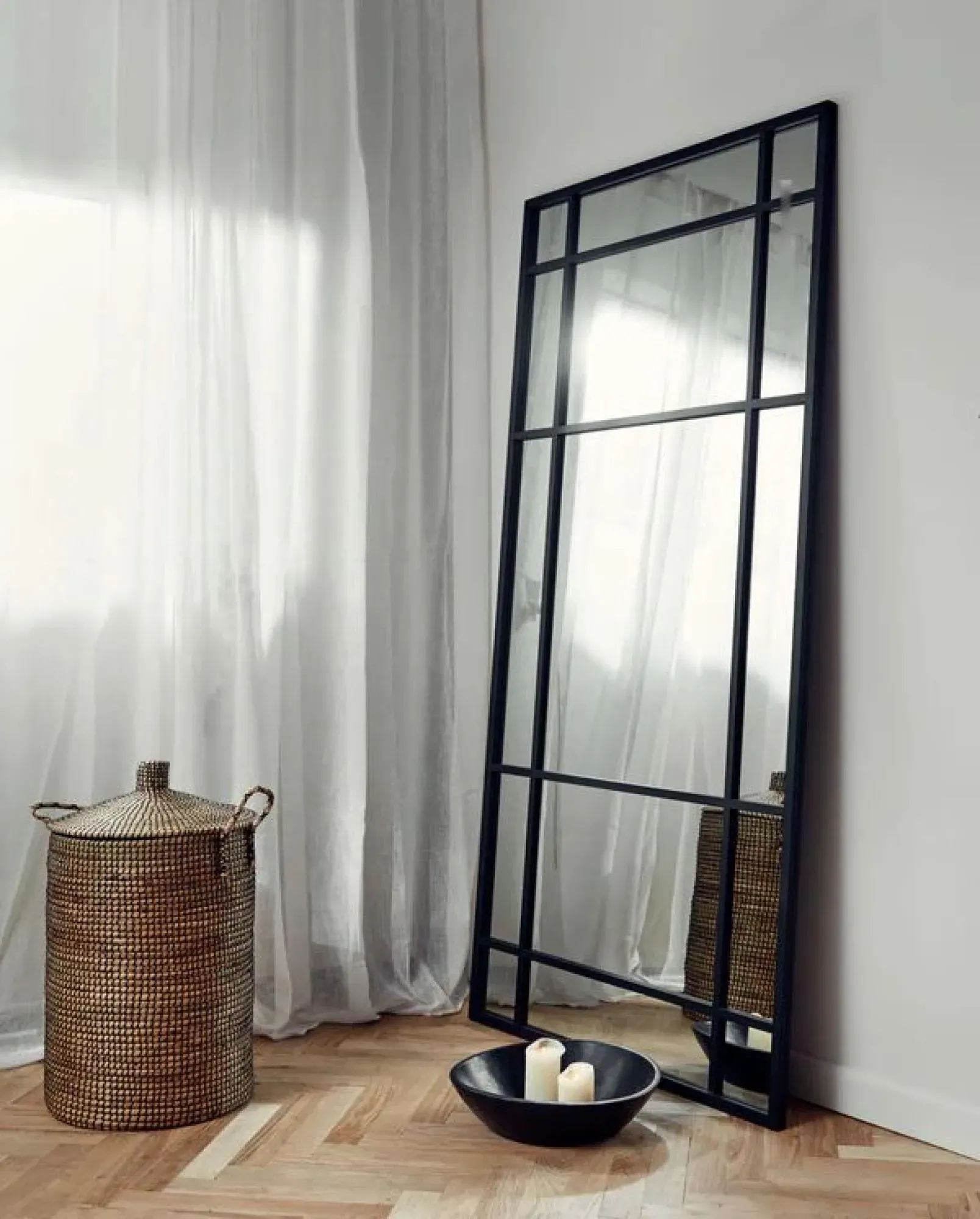 Spirit Standing Mirror - Black, Metal