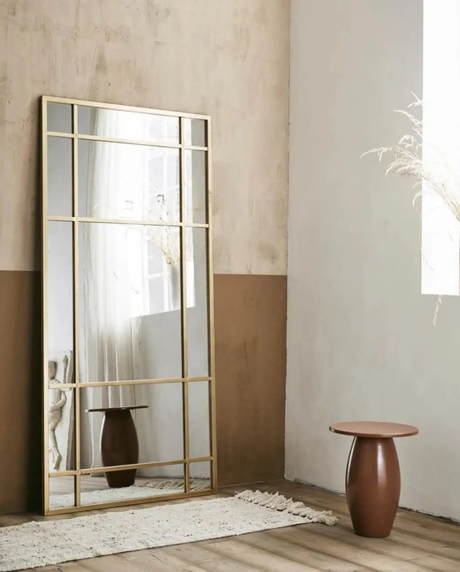 Spirit Standing Mirror - Gold, Metal