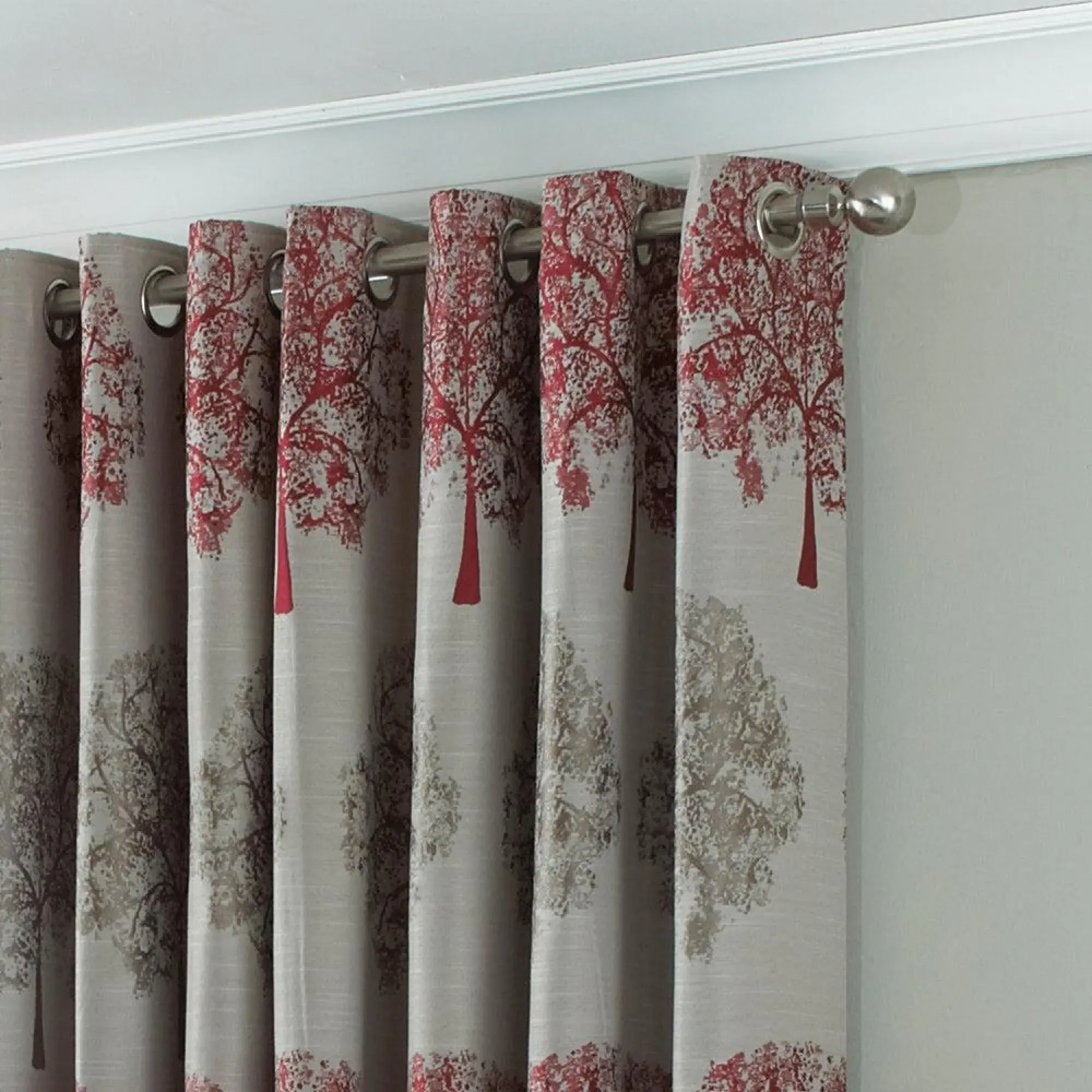 Oakdale Tree Eyelet Curtains - Red