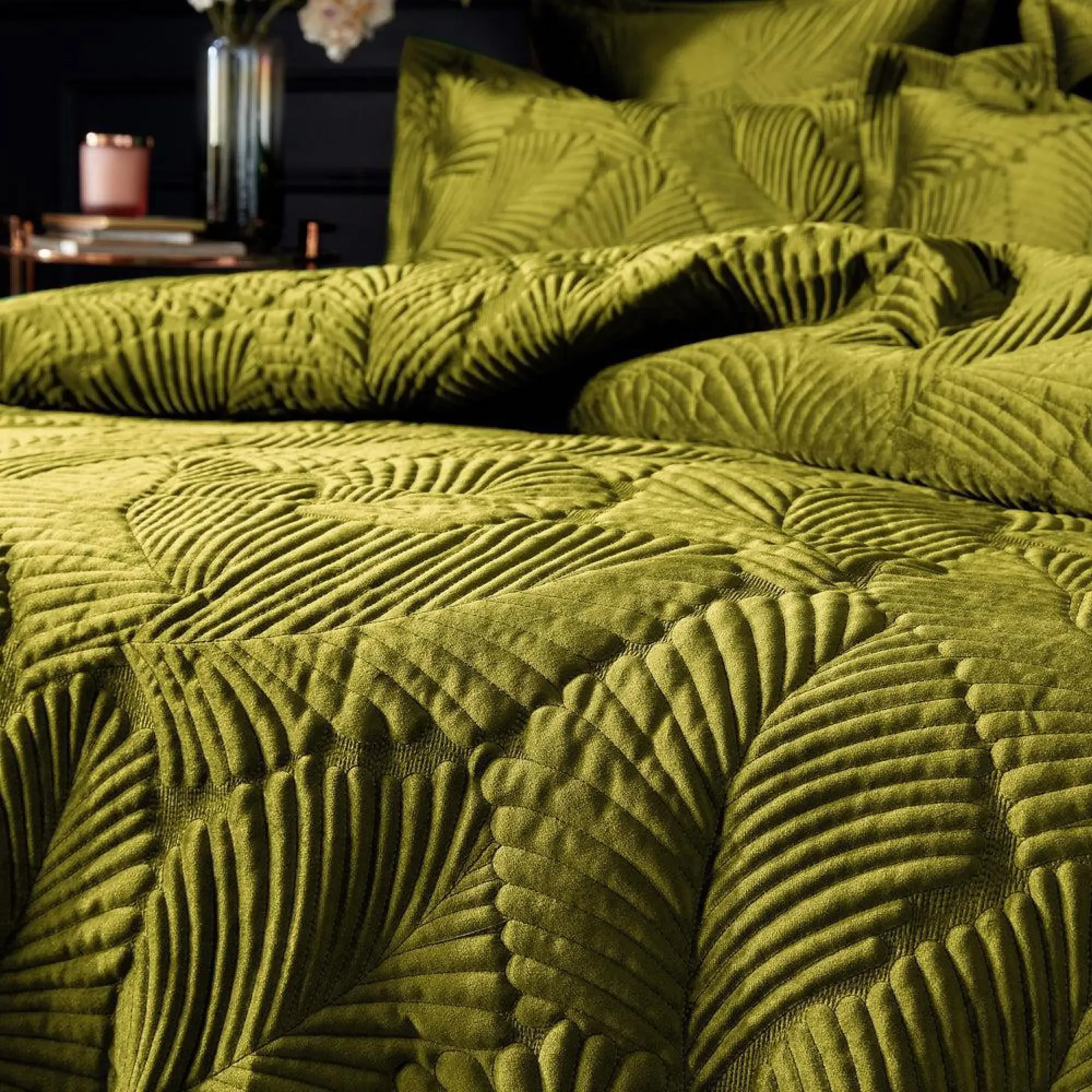 Palmeria Quilted Duvet Cover Set - Moss, Velvet