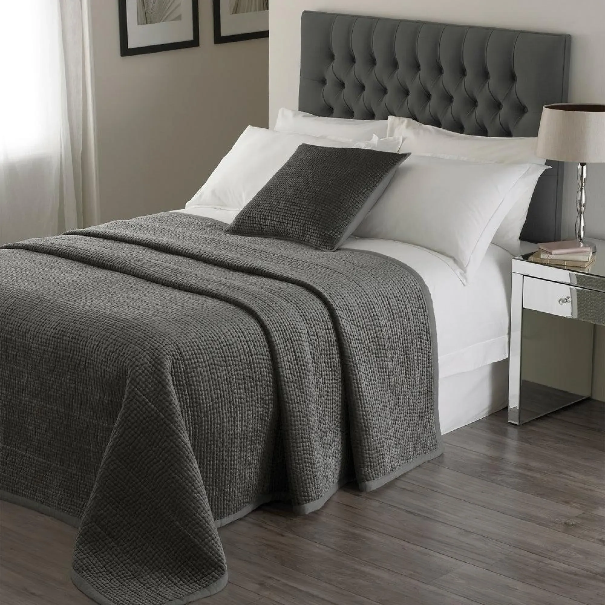 Riva Home Brooklands Bedspread - Graphite