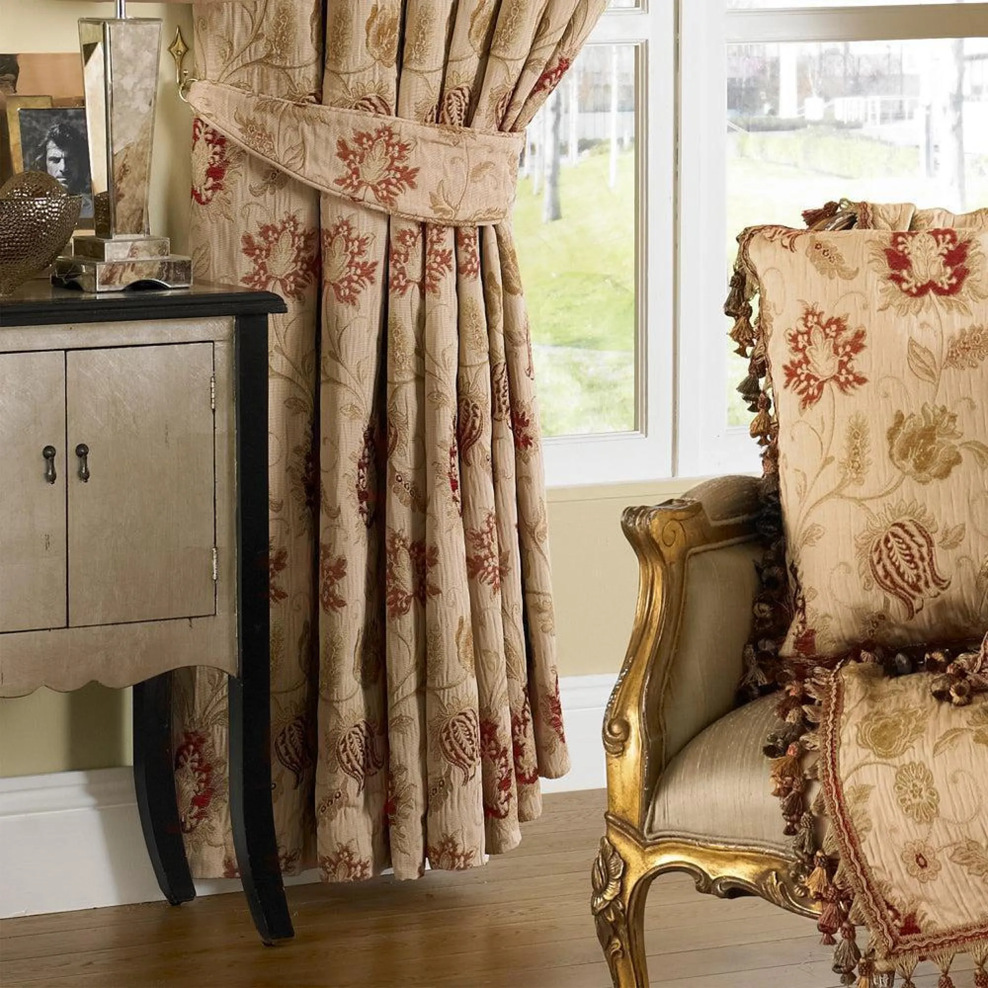 Zurich Floral Jacquard Pencil Pleat Curtains - Champagne