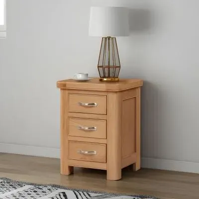 Clarion Oak 3 Drawer Bedside Cabinet - Lacquered