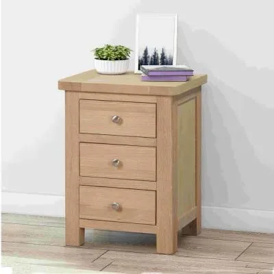 Hayley 3 Drawer Bedside Cabinet - Oak image