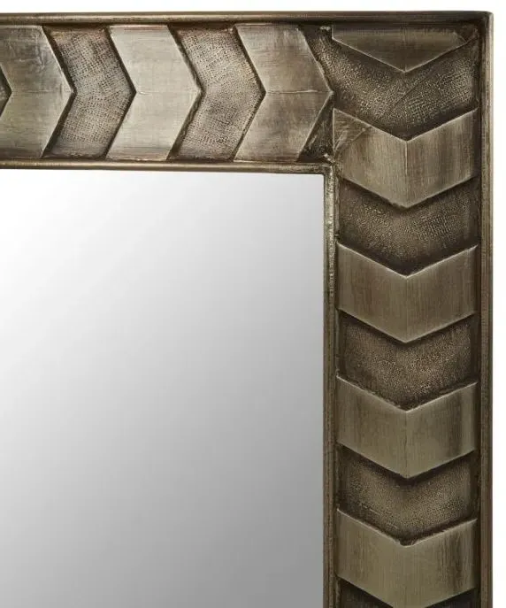 Sirsa Wall Mirror - Silver Metallic