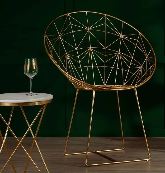 Templar Round Side Table with Hairpin Legs - White, Marble