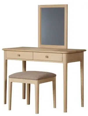 Hudson Oak Dressing Set image