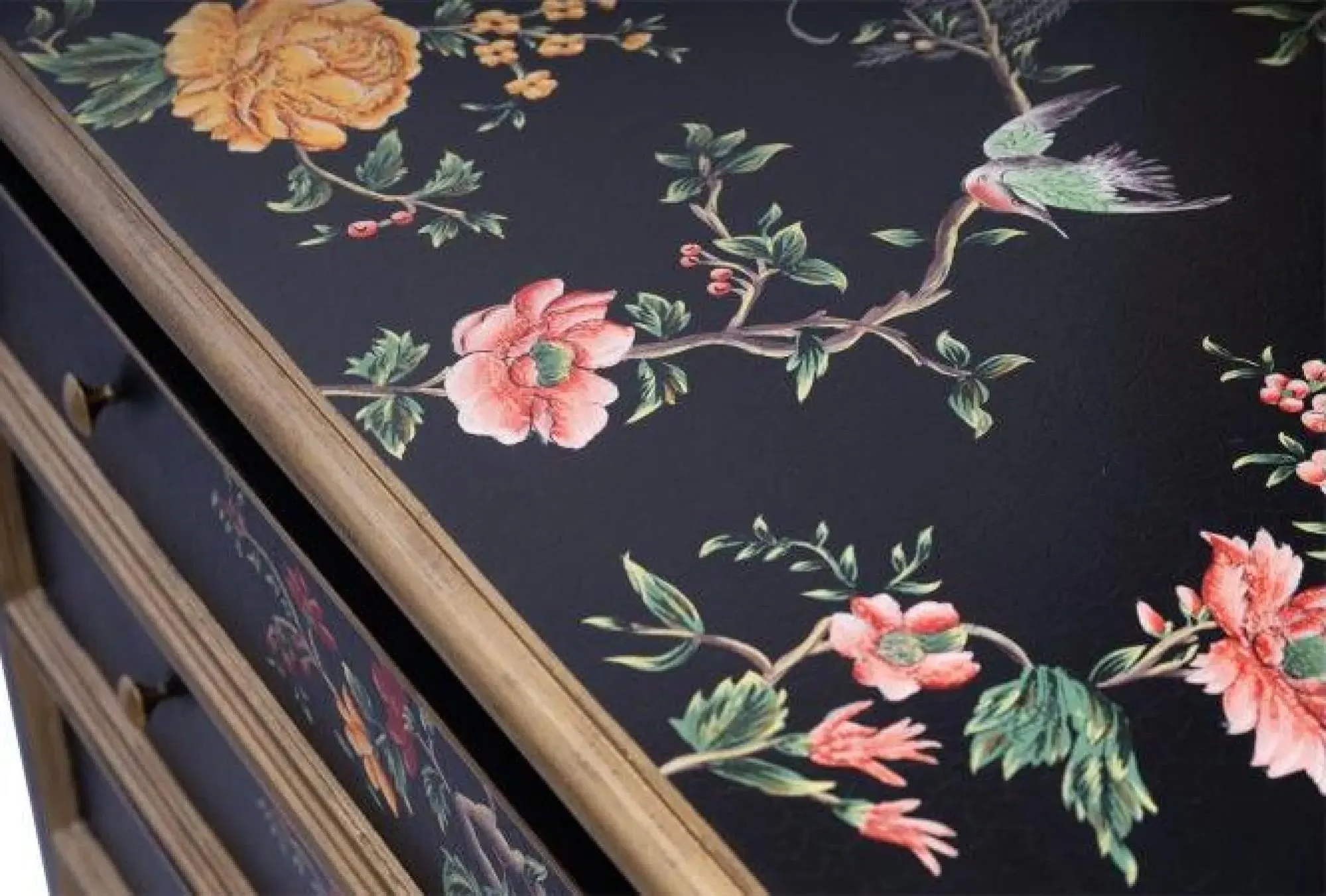 Meerut 4 Drawer Chest with Lyre Bird Design - Black