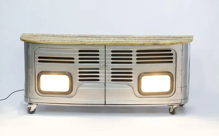 Mull Truck Front TV Unit