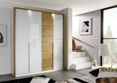 Bellezza Wardrobe with Passepartouts