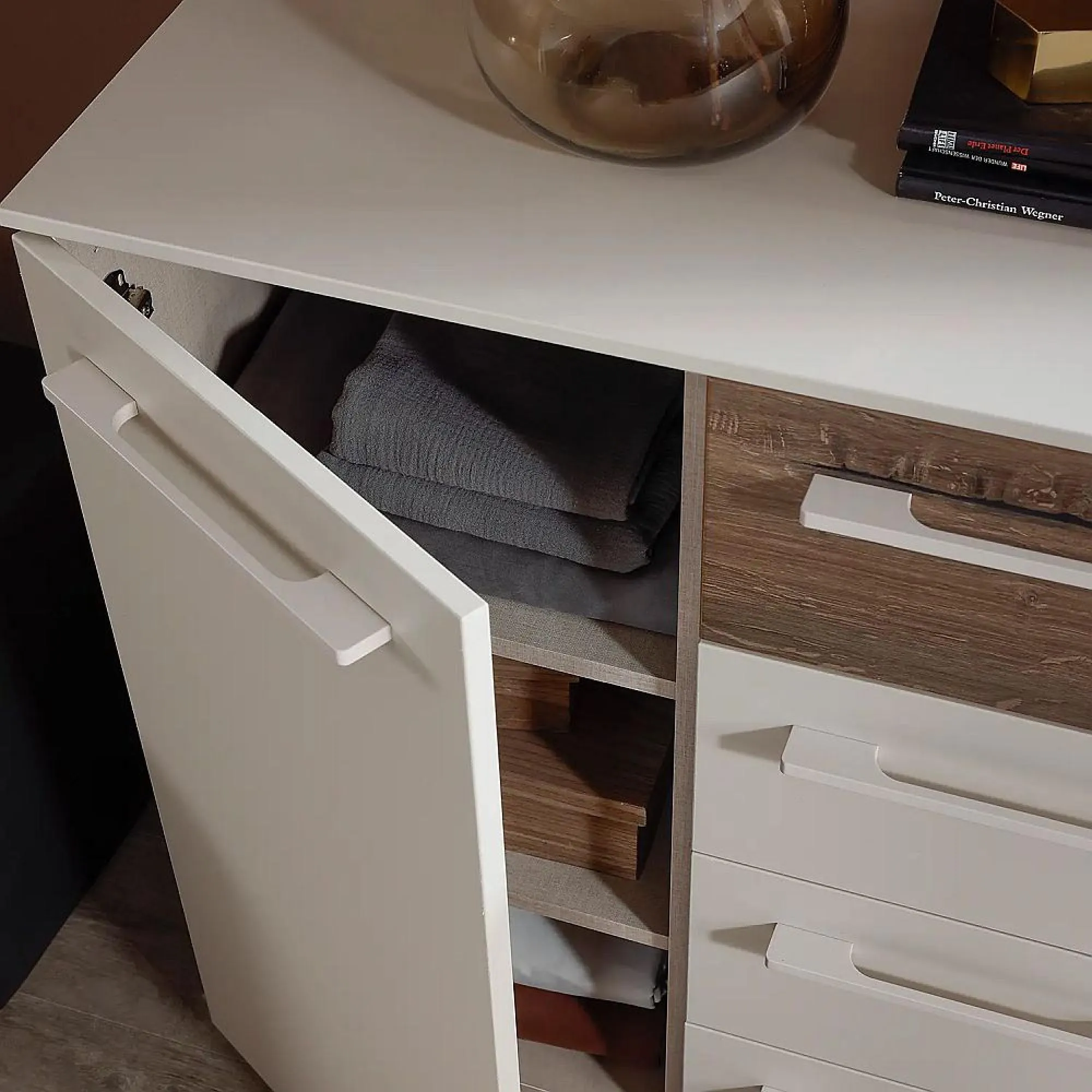 Luana 1 Door Small Sideboard - Champagne, Atlantic Dark Oak