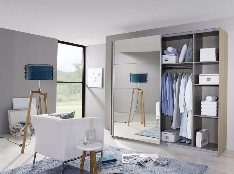 Quadra 2 Door Mirror Sliding Wardrobe - Wotan Oak