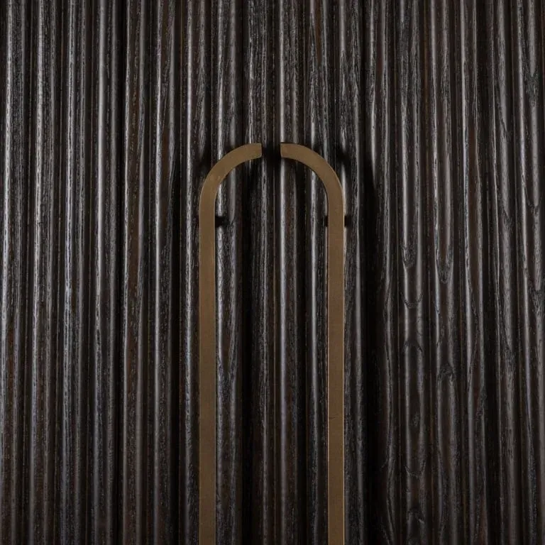 Luxor Large Curved Cabinet with Door - Brown, Brushed Brass