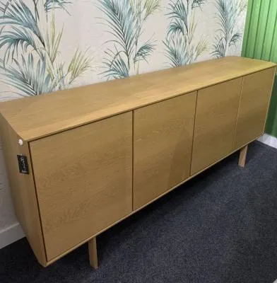 SM544 4 Door Sideboard - Oak