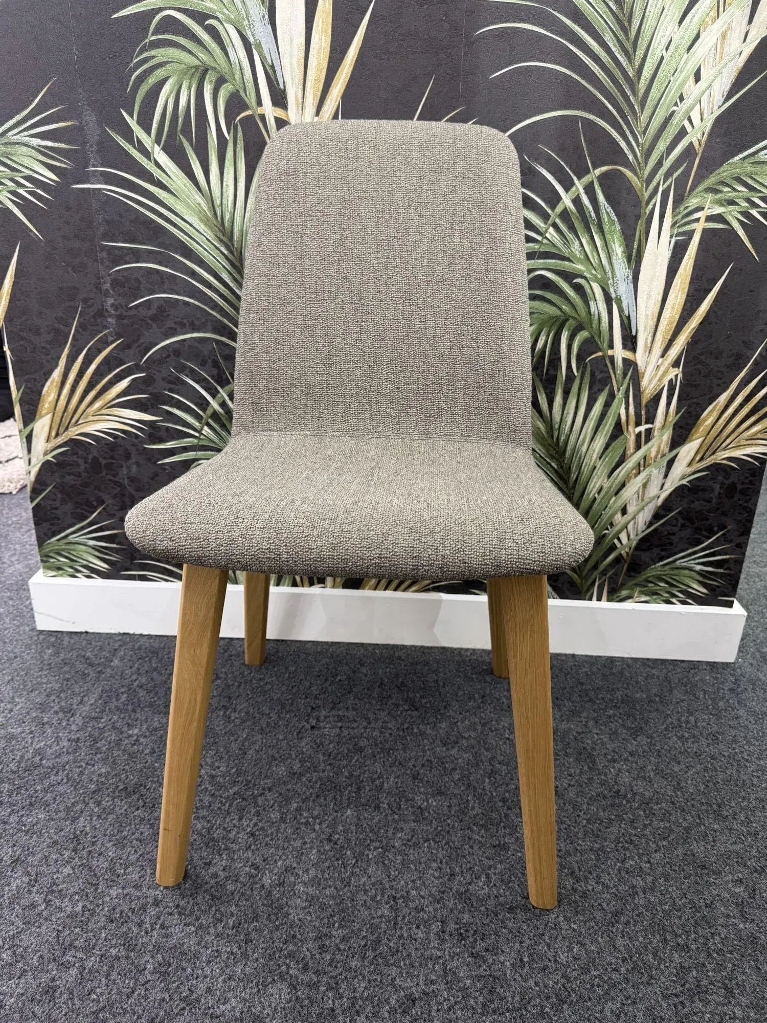 SM92 Dining Chair - Beige, Fabric
